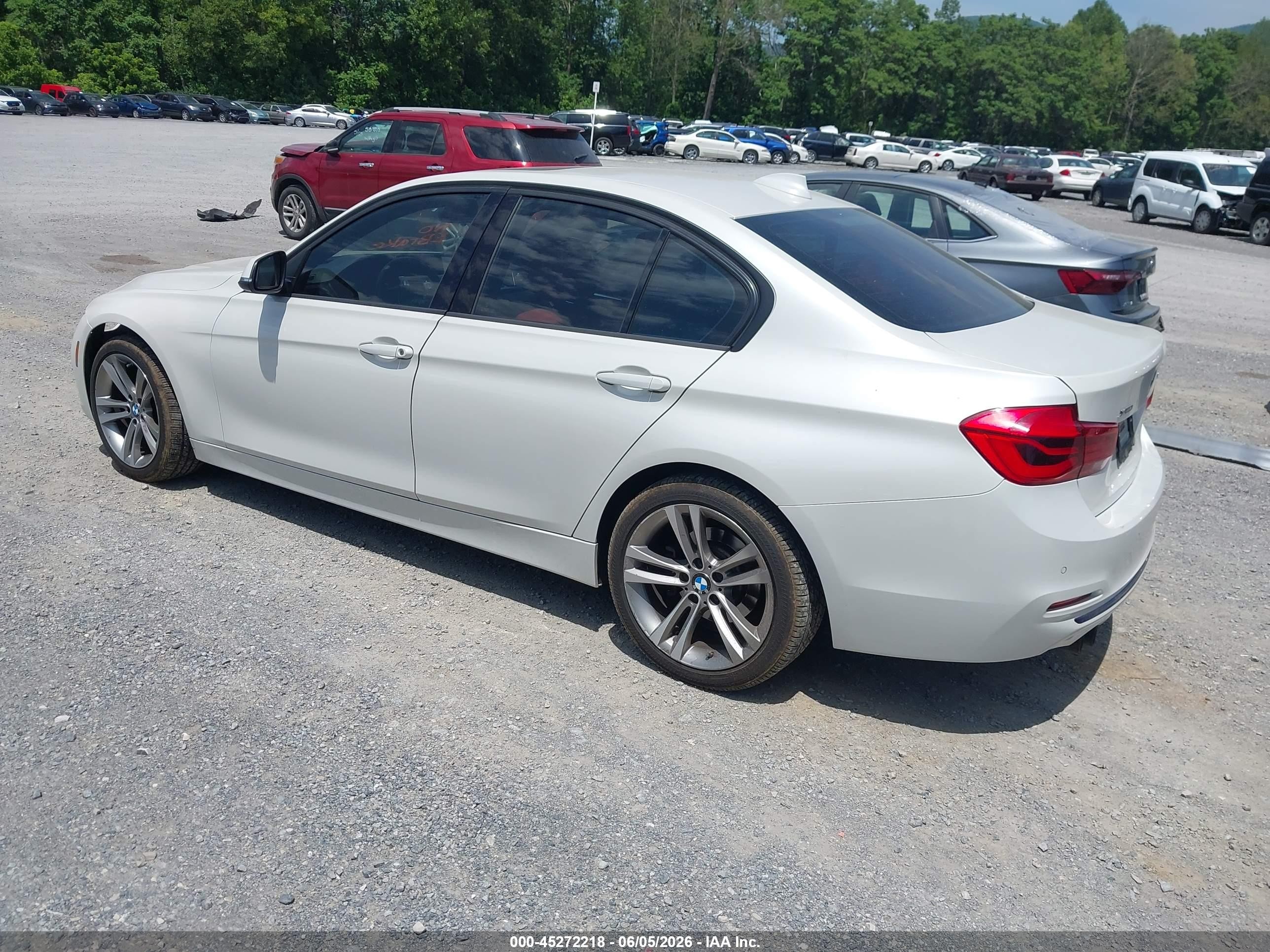 2016 Bmw 328i Xdrive Белый vin: WBA8E3G50GNT79258