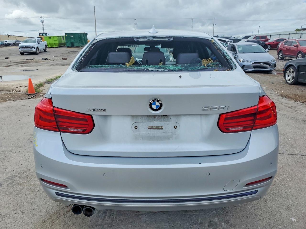 2016 Bmw 328 Xi Sulev Серебряный vin: WBA8E3G52GNT80217