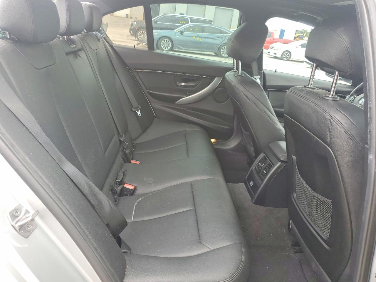 2016 Bmw 328 Xi Sulev Серебряный vin: WBA8E3G52GNT80217
