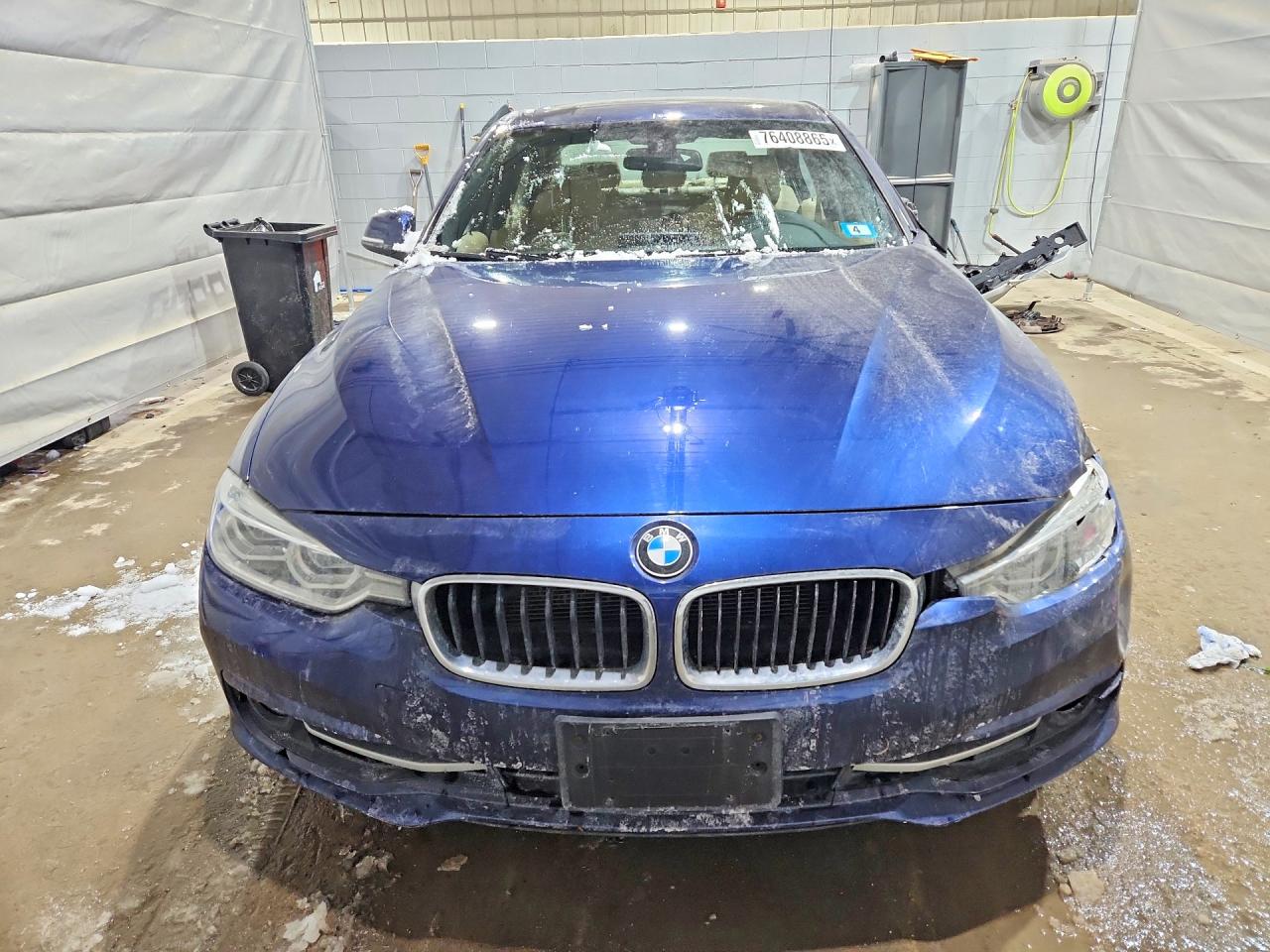 2016 Bmw 328 Xi Sulev Синий vin: WBA8E3G5XGNU05462