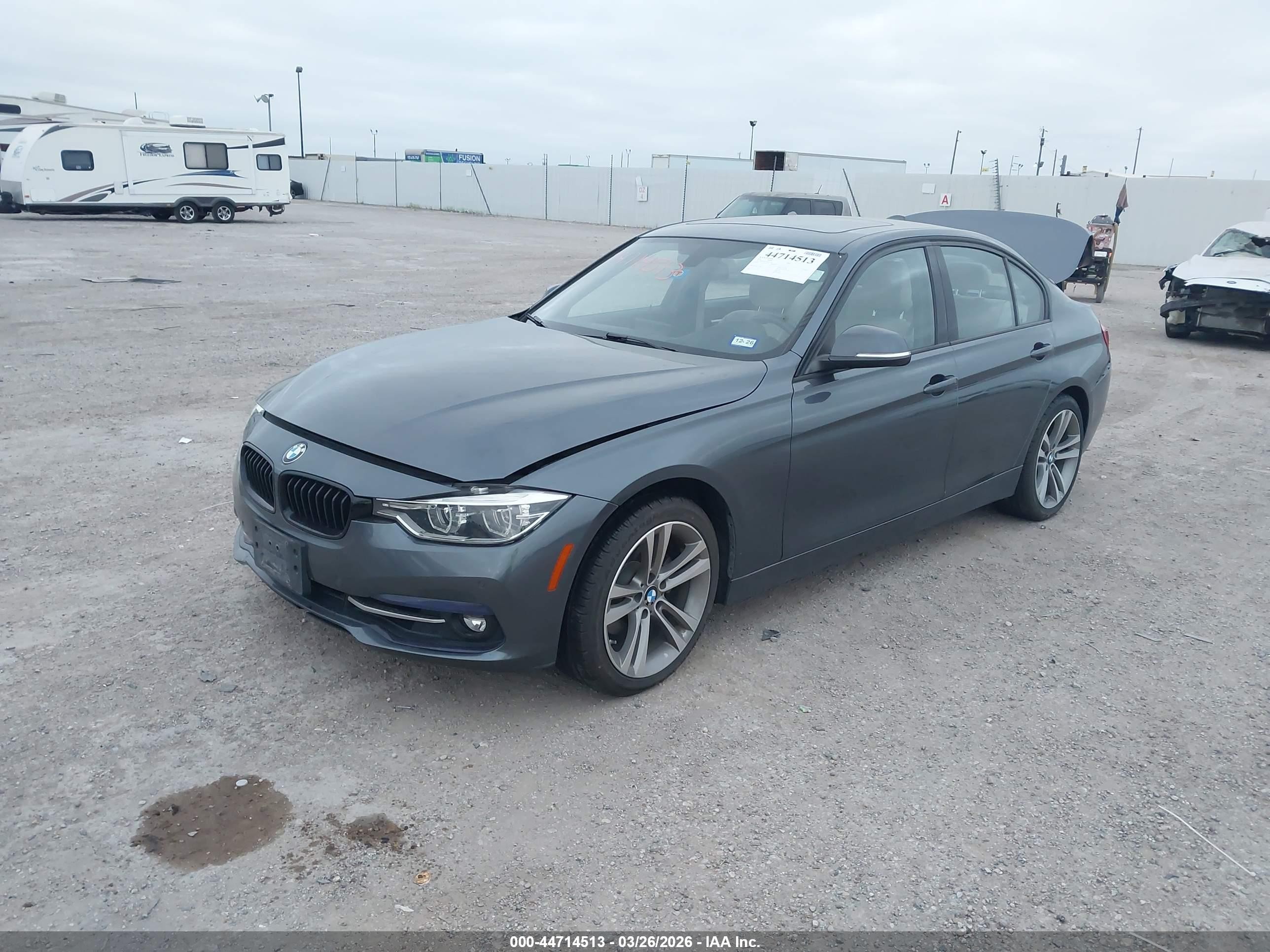 2016 Bmw 328i   Серый vin: WBA8E9G50GNT45226
