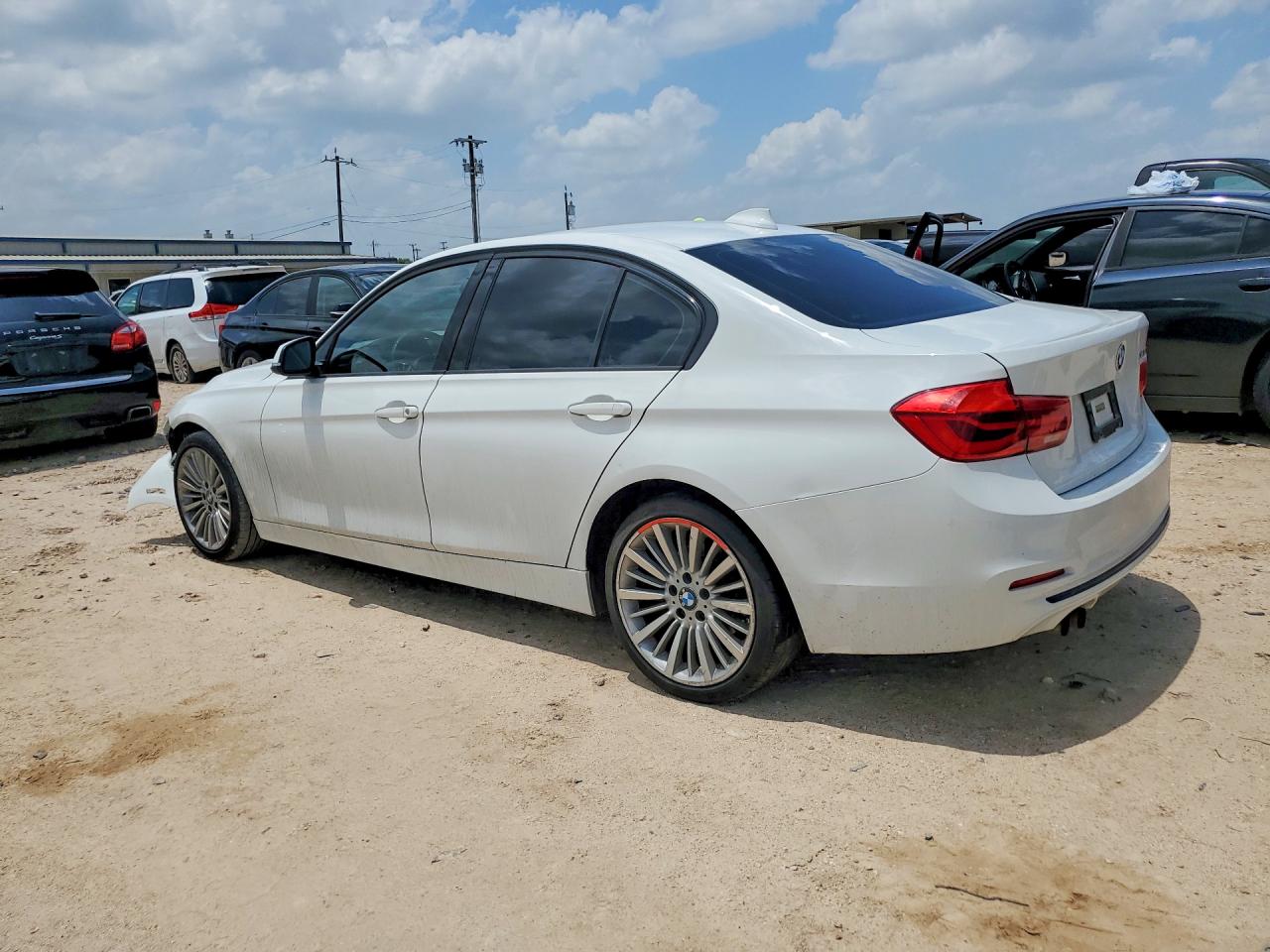 2016 Bmw 328 I Sulev Белый vin: WBA8E9G53GNT44216
