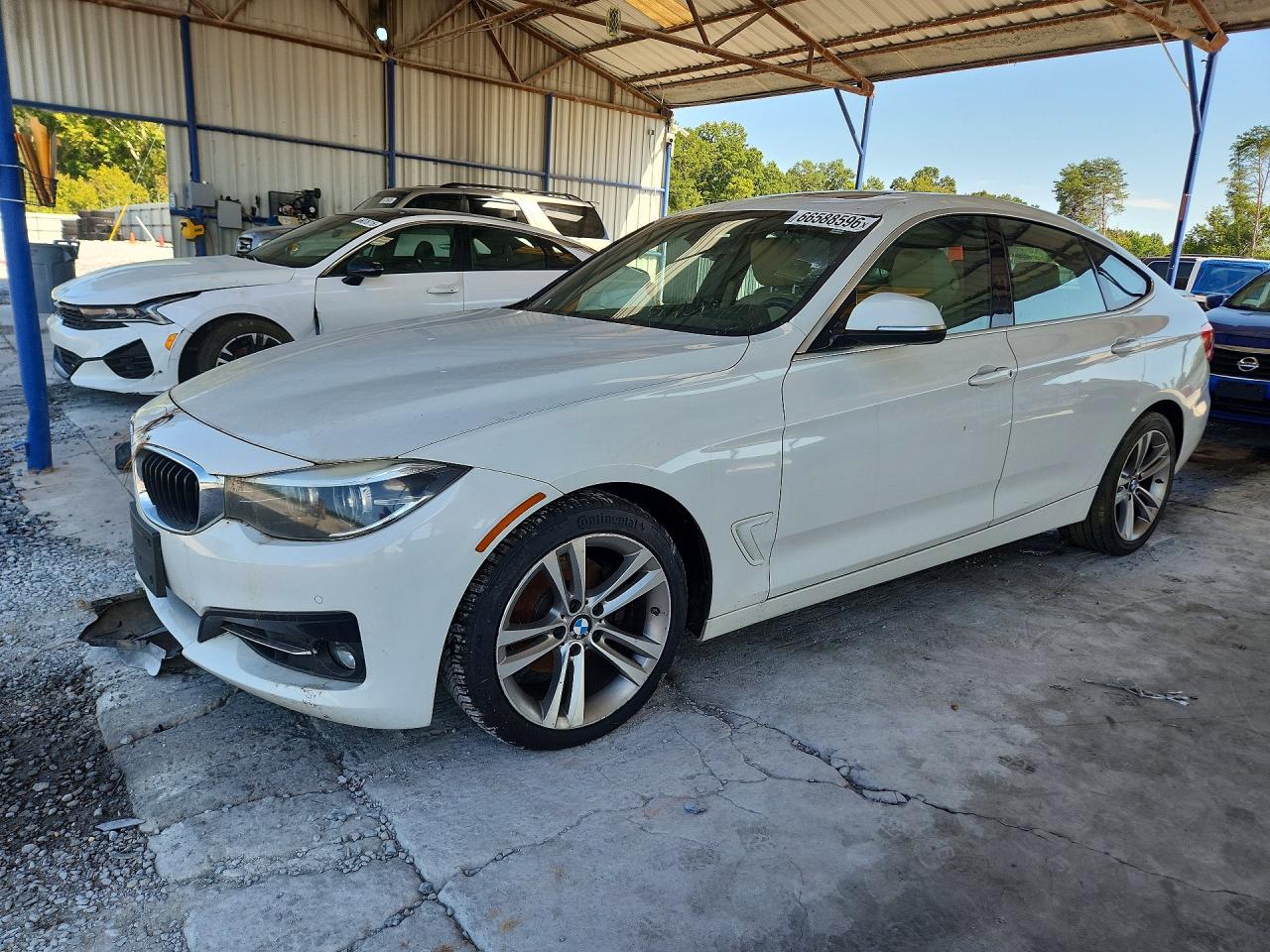 2017 Bmw 330 Xigt White vin: WBA8Z9C52HG453217