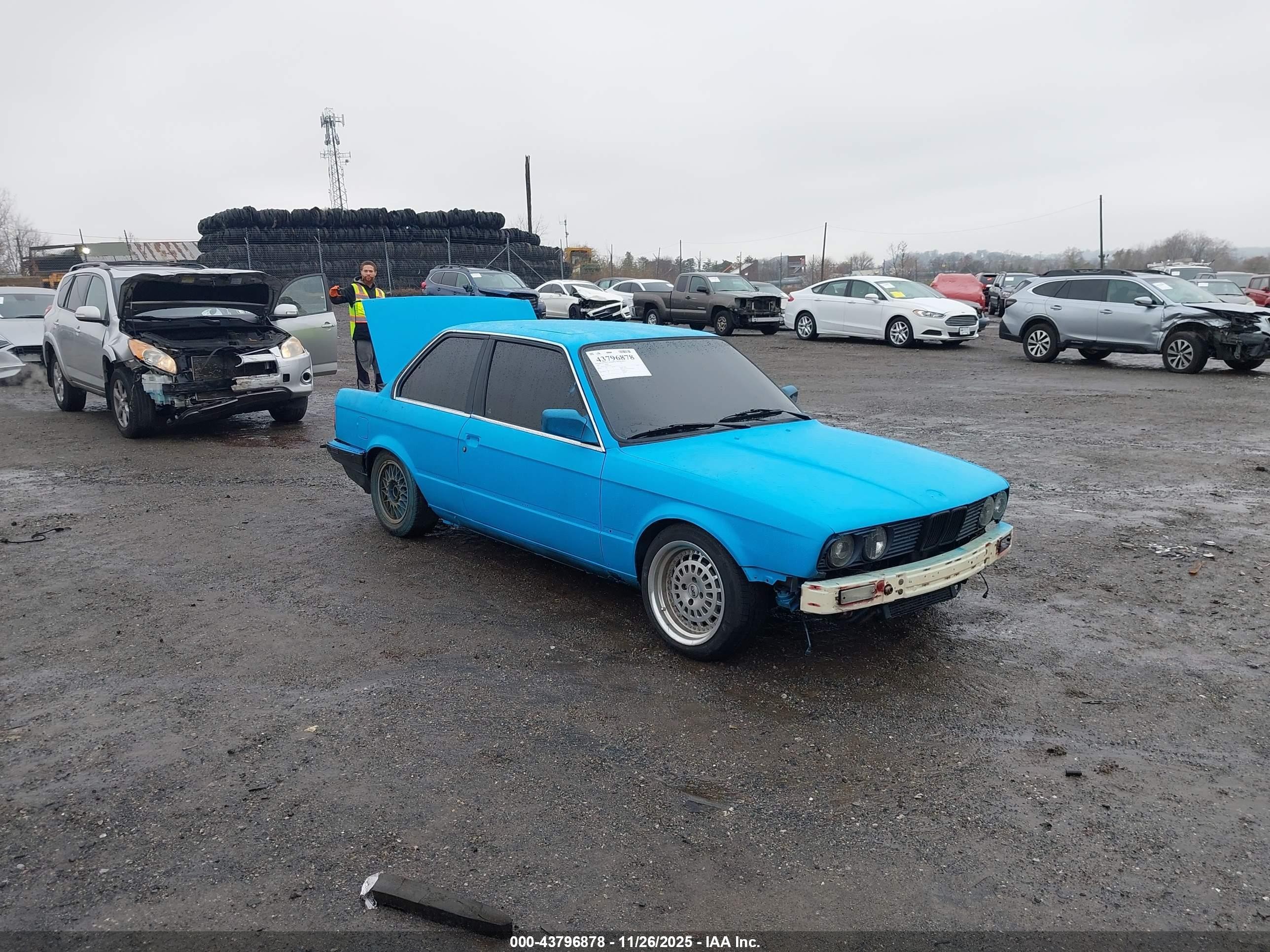 WBAAA1301KEC65065