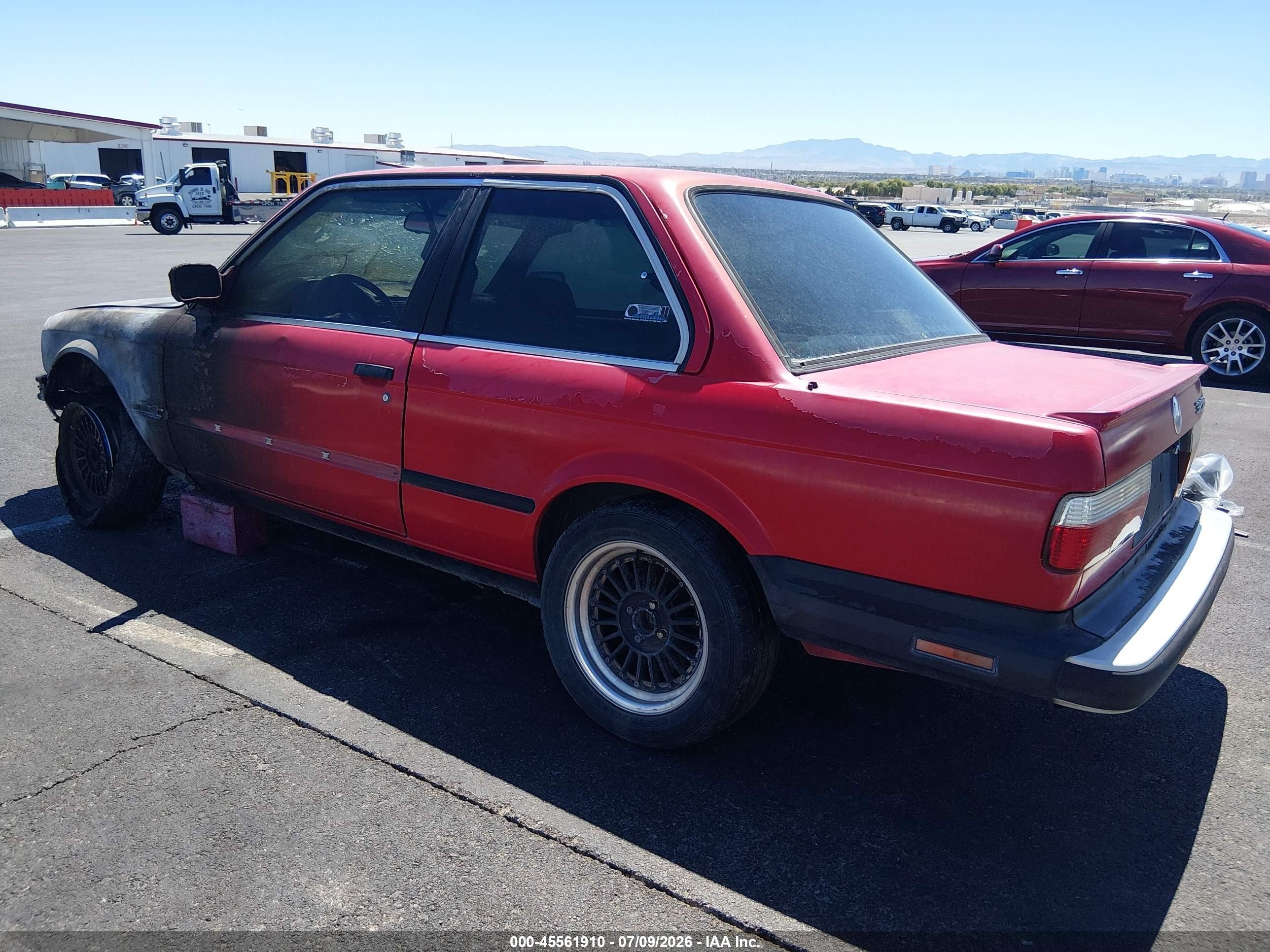 1987 Bmw 325 Is Красный vin: WBAAA130XH2325772