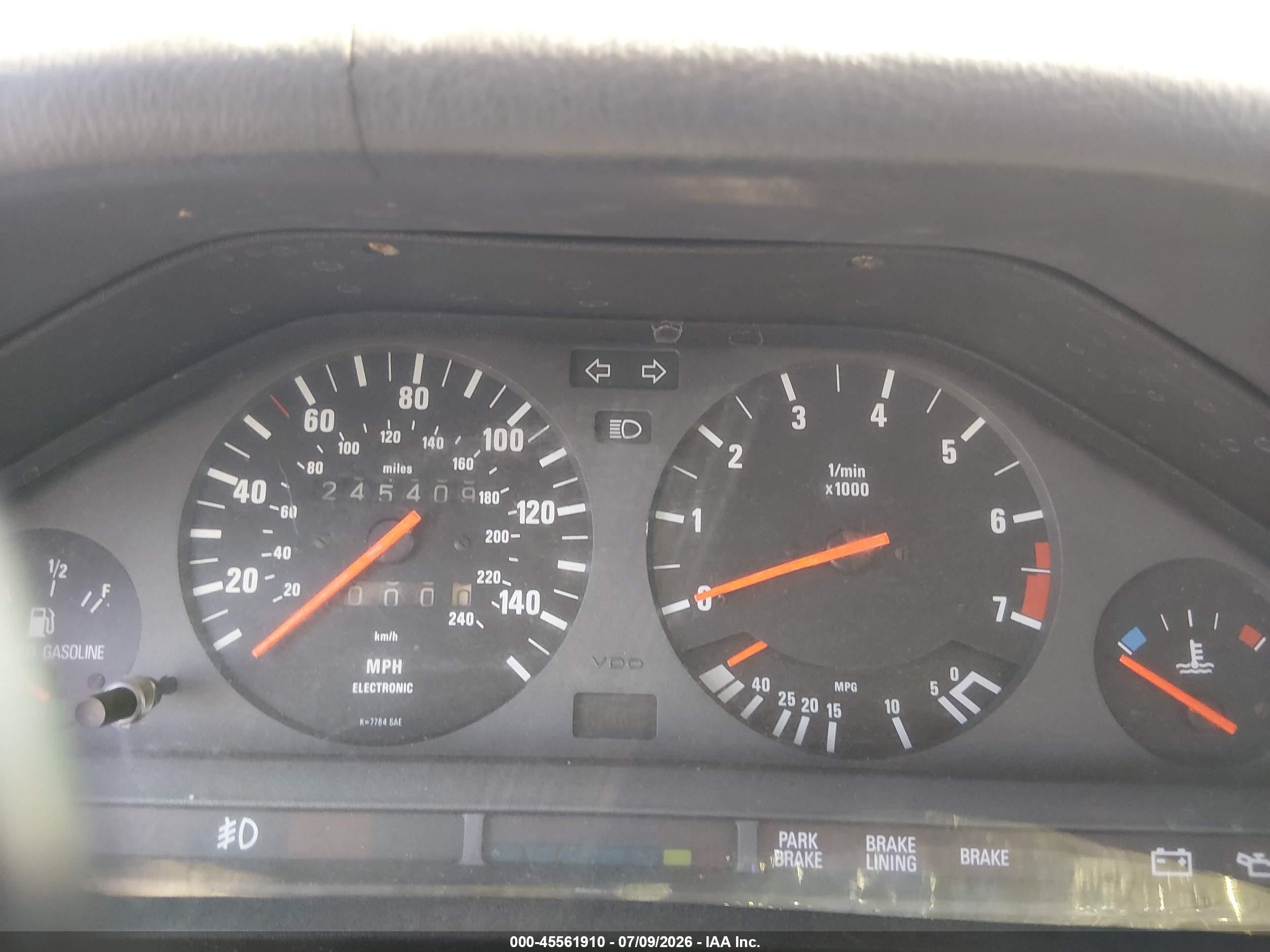 1987 Bmw 325 Is Красный vin: WBAAA130XH2325772