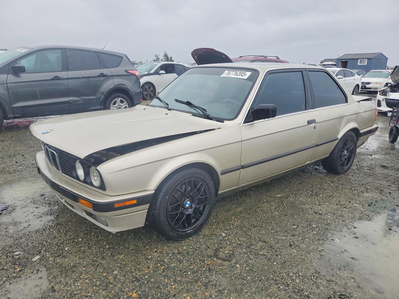 WBAAA2309K4494585