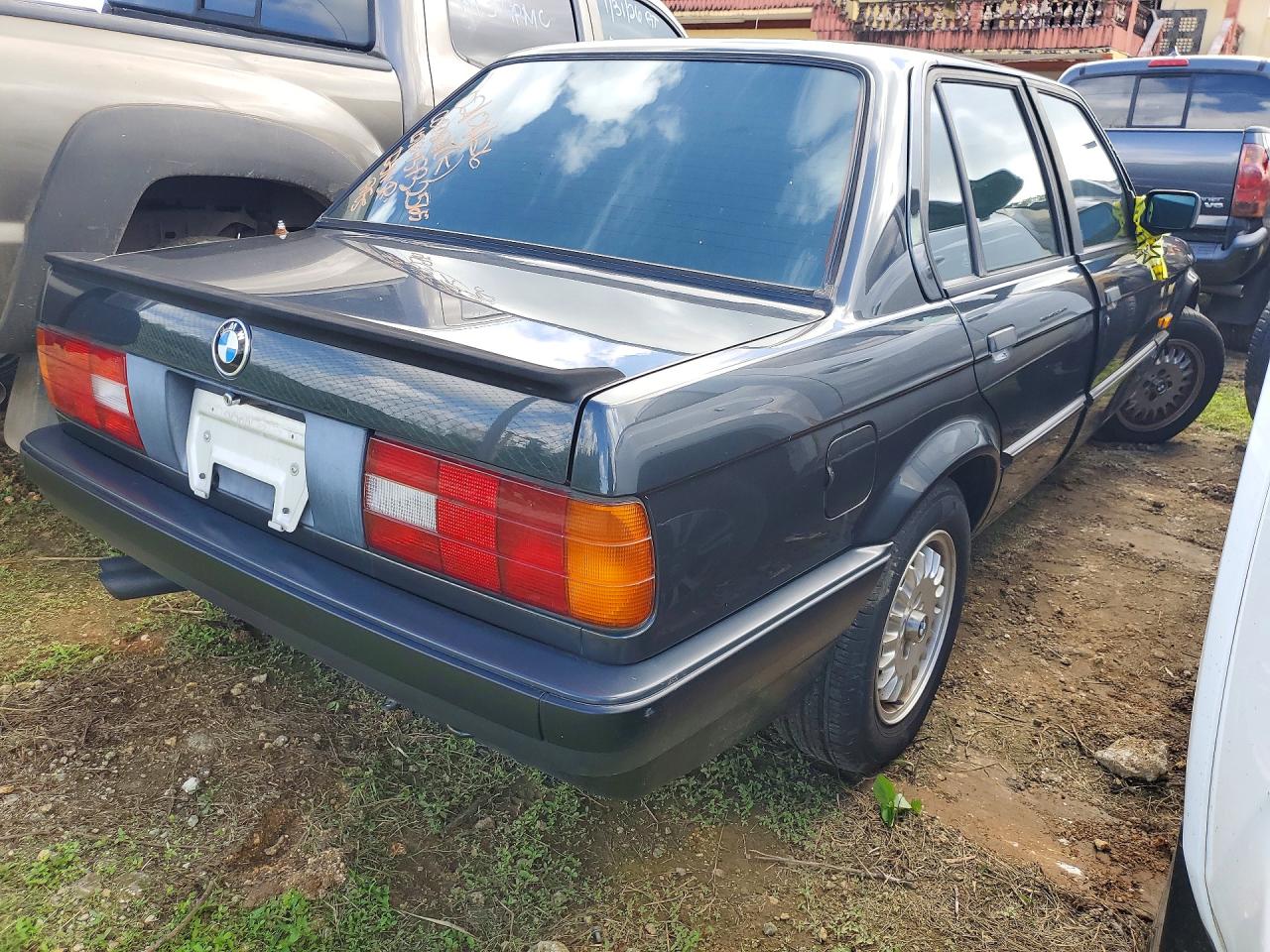 1989 Bmw 325 I Black vin: WBAAD21060AF63647
