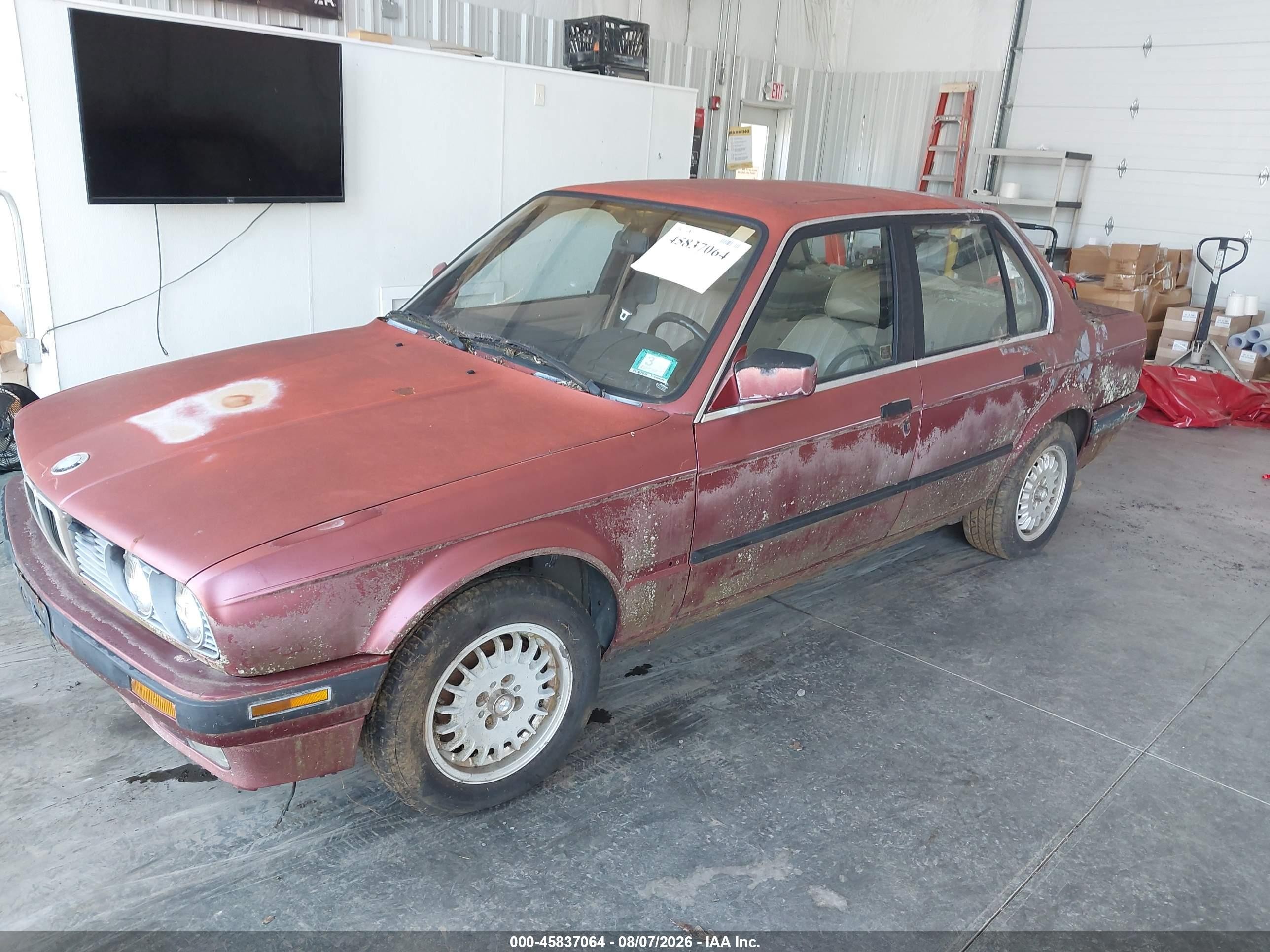 1991 Bmw 325 I Automatic Красный vin: WBAAD2315MED29648