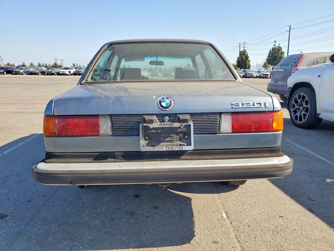 1983 Bmw 320 I Gray vin: WBAAG3307D9006146