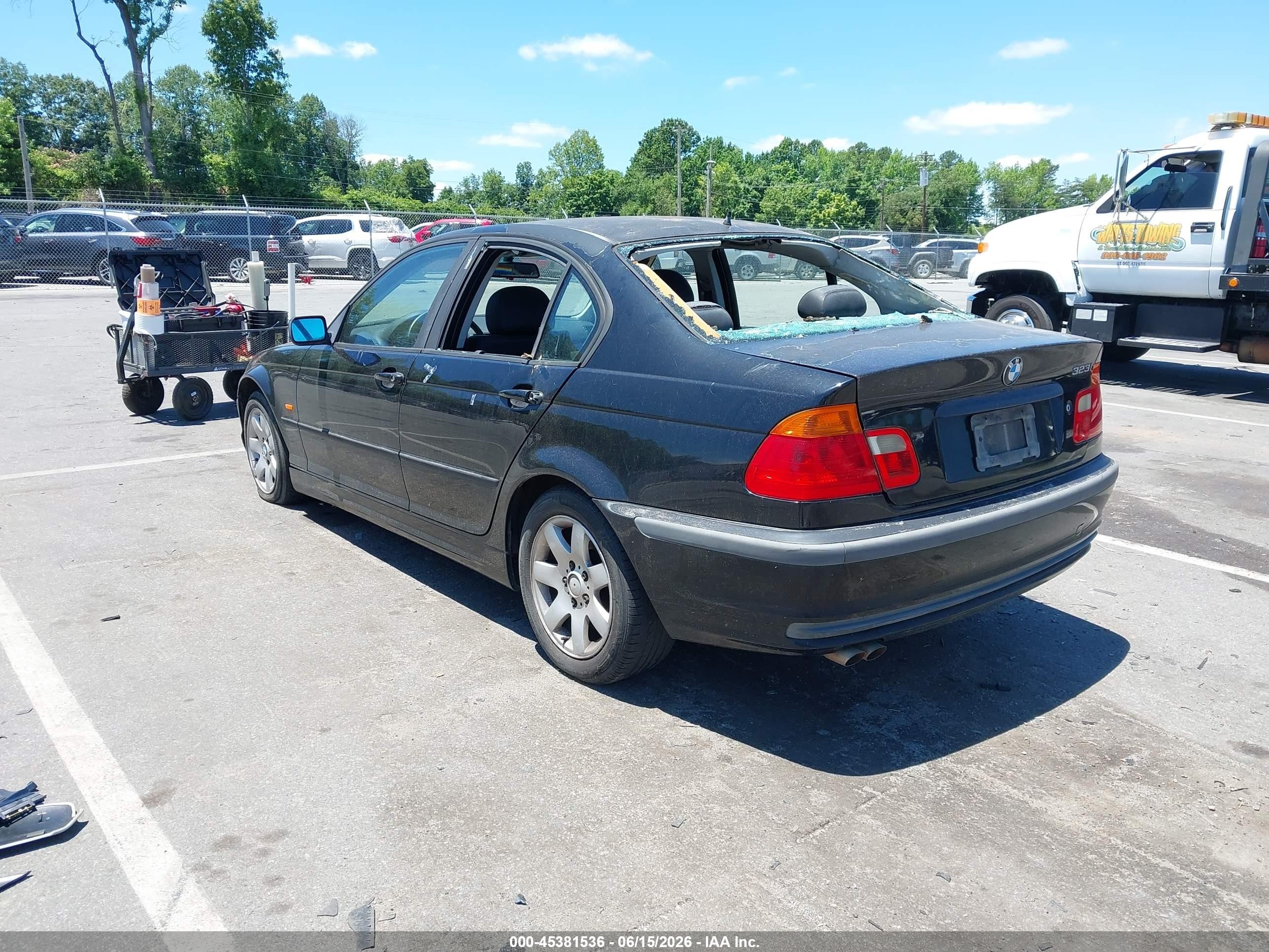 1999 Bmw 323i   Black vin: WBAAM3334XFP62347