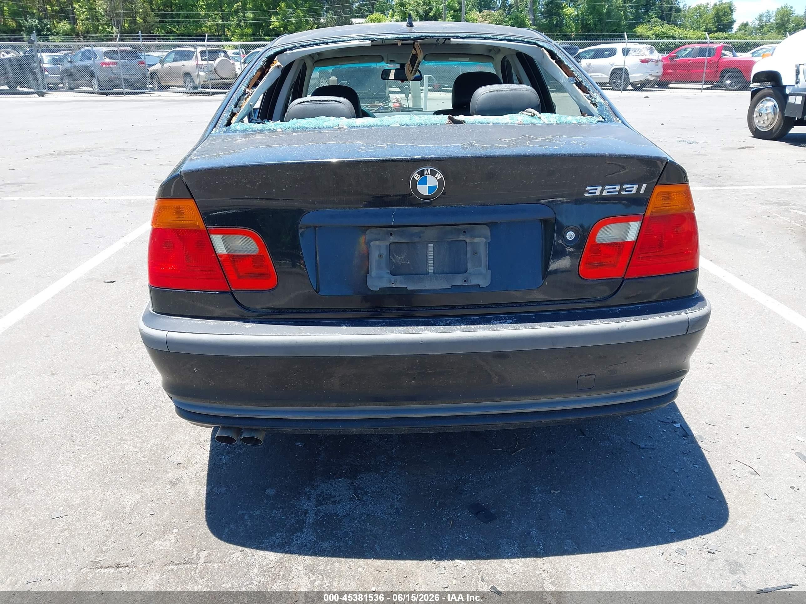 1999 Bmw 323i   Black vin: WBAAM3334XFP62347