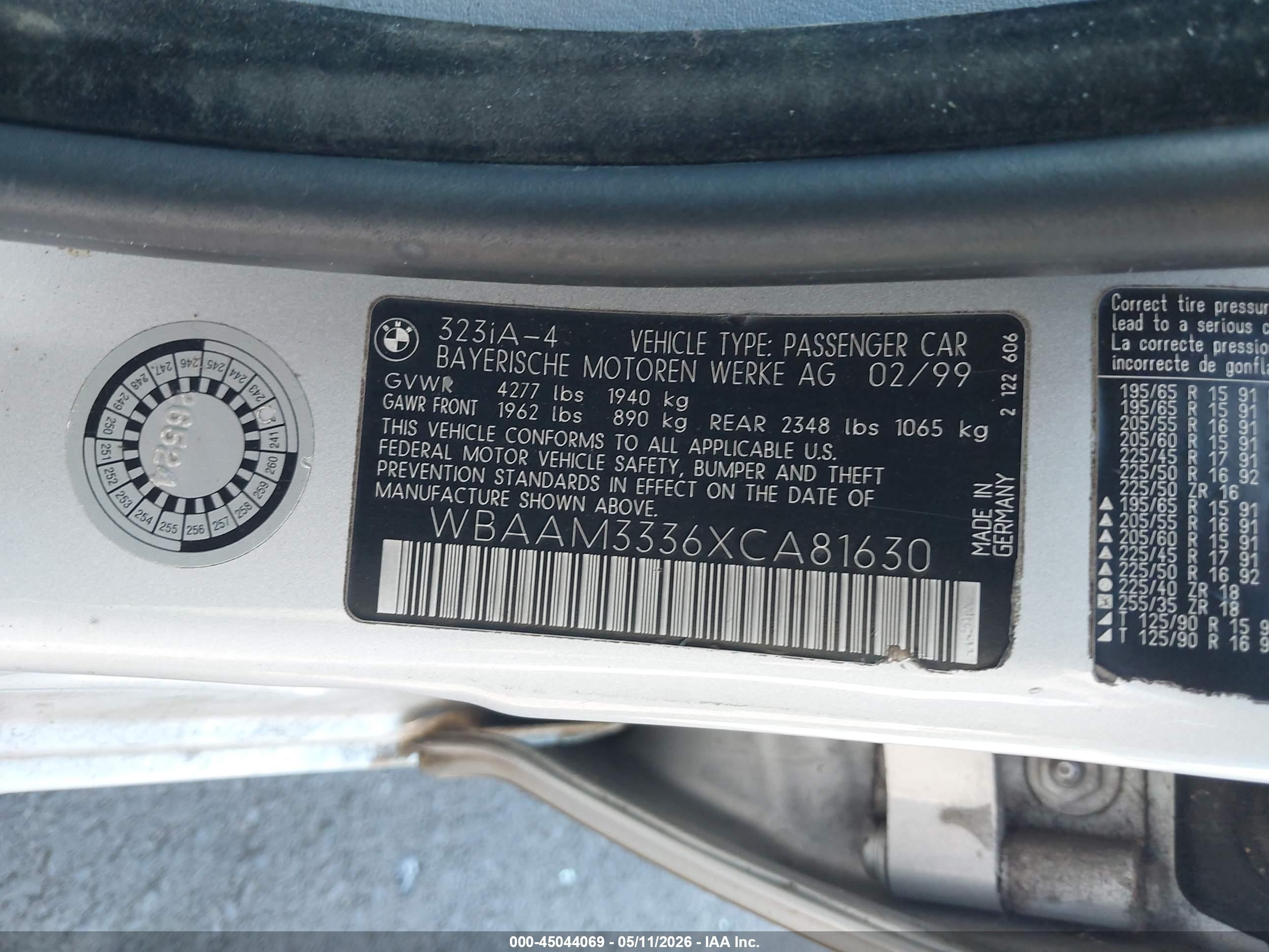 1999 Bmw 323i   Silver vin: WBAAM3336XCA81630