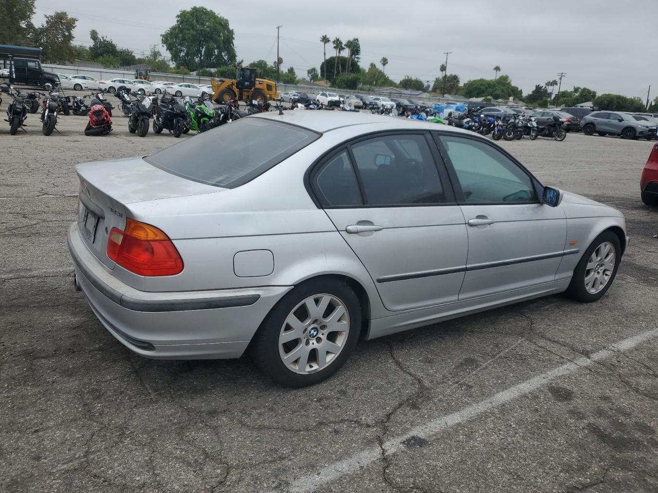 2000 Bmw 323 I Silver vin: WBAAM3336YCD57189