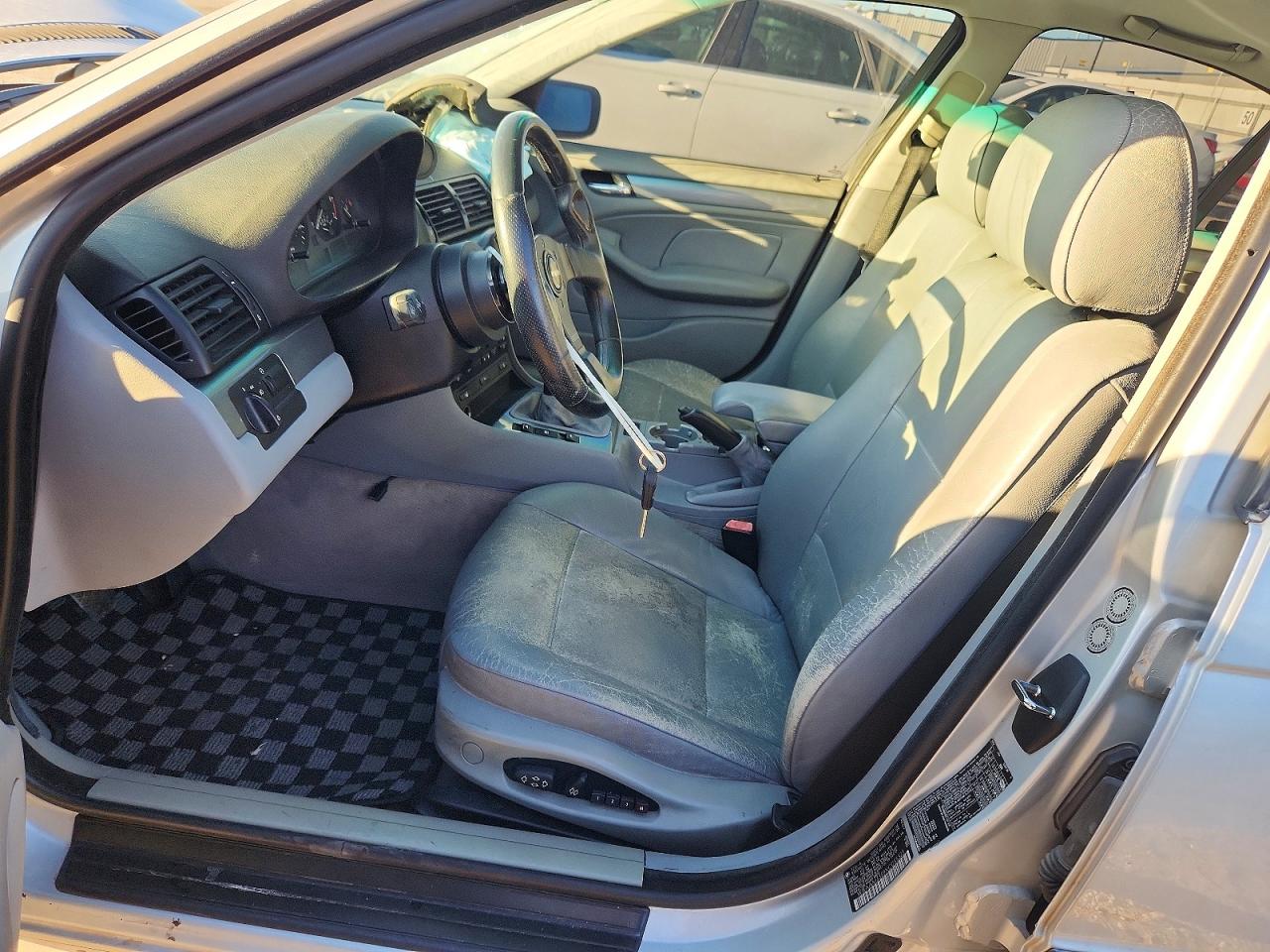 1999 Bmw 323 I Gray vin: WBAAM3339XCD55323