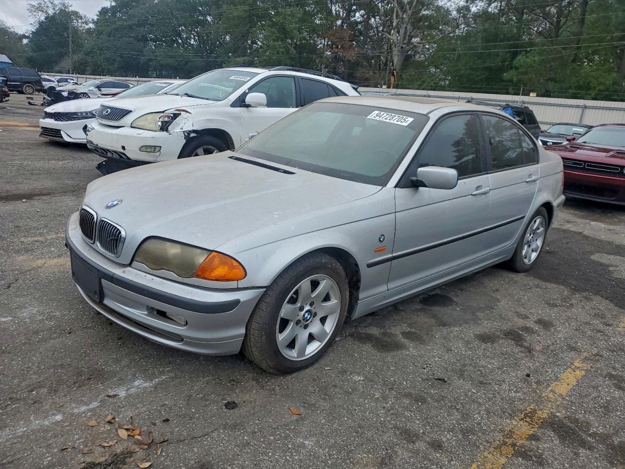 WBAAM3339XFP60142
