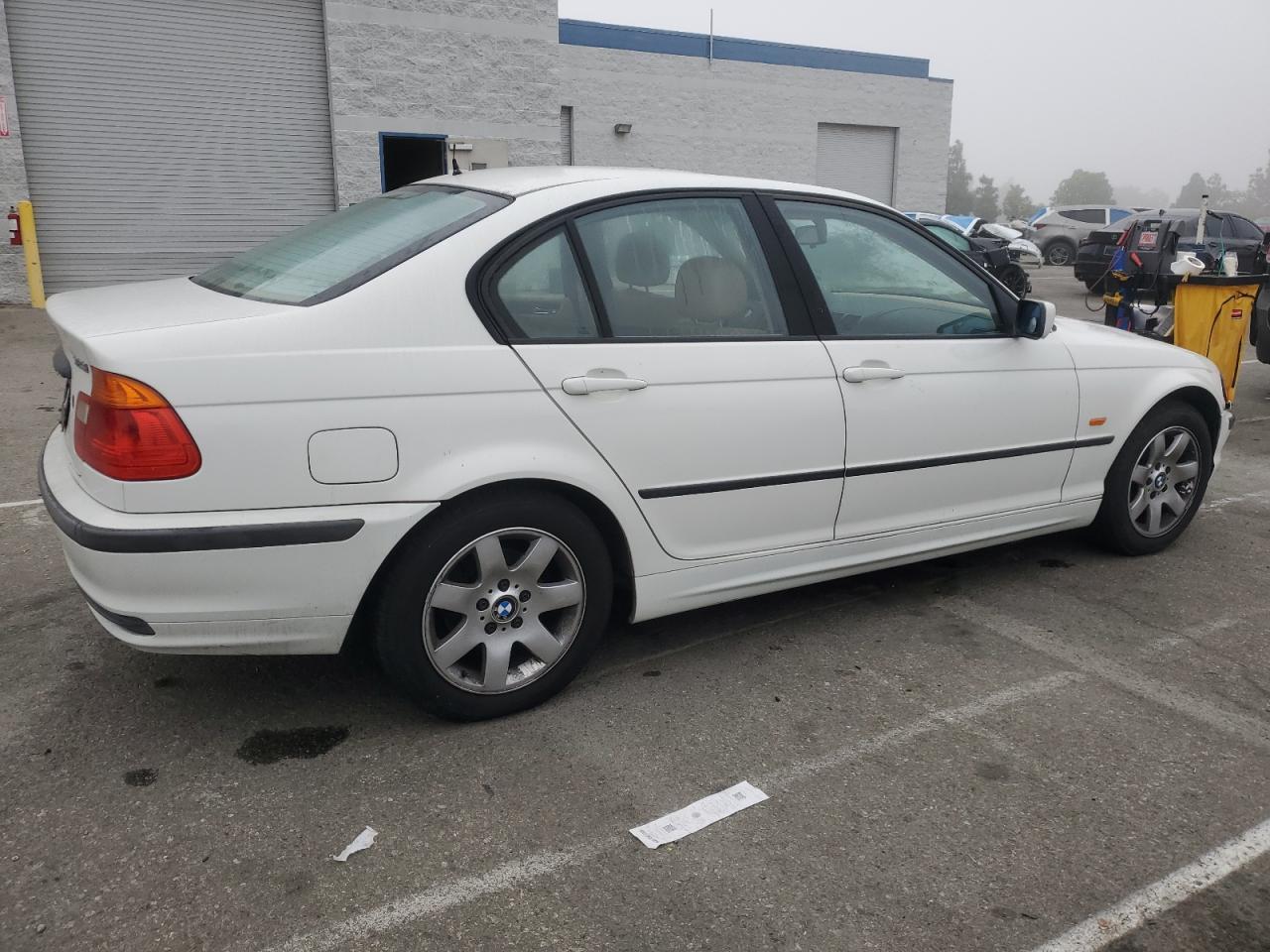 2000 Bmw 323 I White vin: WBAAM3343YCA89789