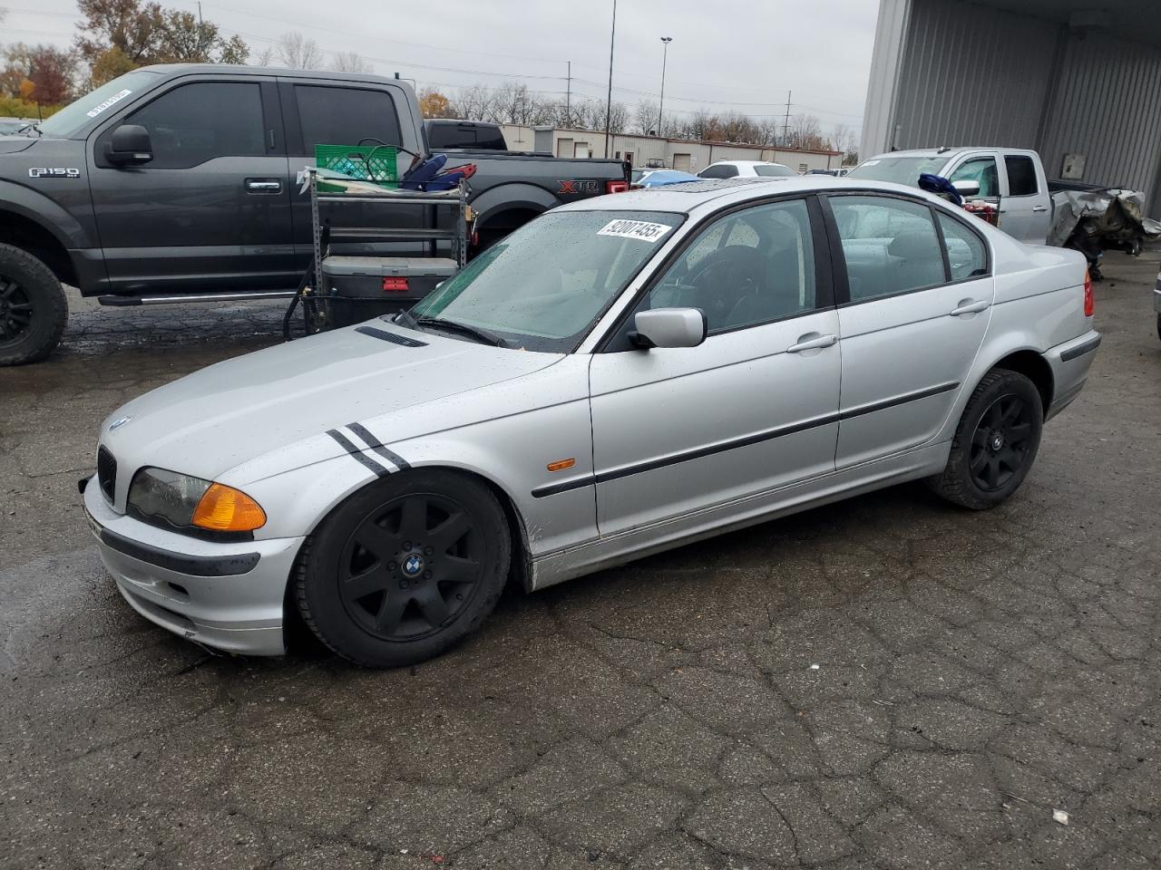 2000 Bmw 323 I Silver vin: WBAAM3343YCB22208