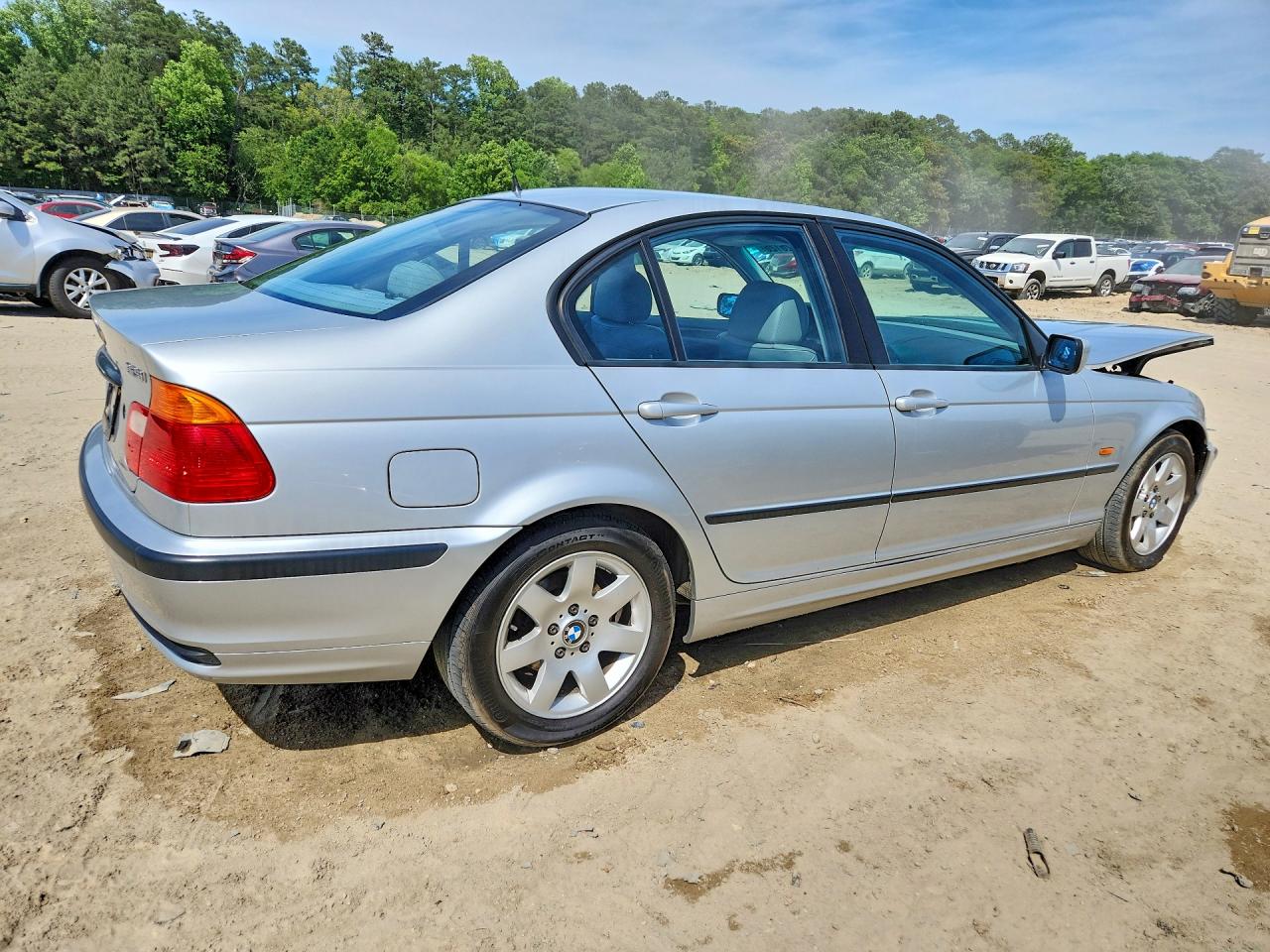 2000 Bmw 323 I Silver vin: WBAAM3345YCD58875