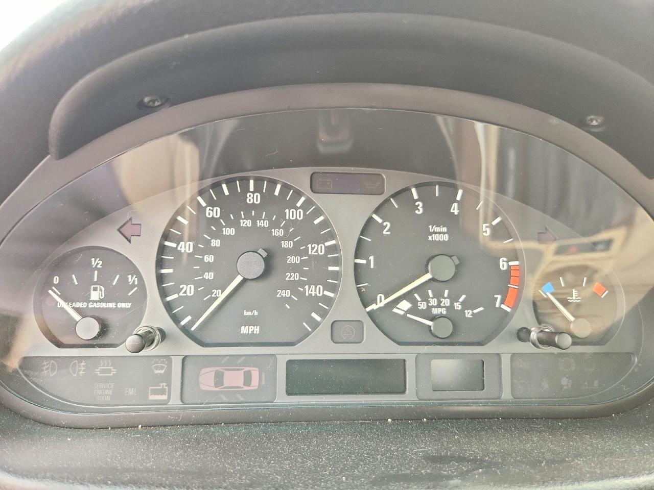 2000 Bmw 323 I Burgundy vin: WBAAM3345YFP72556