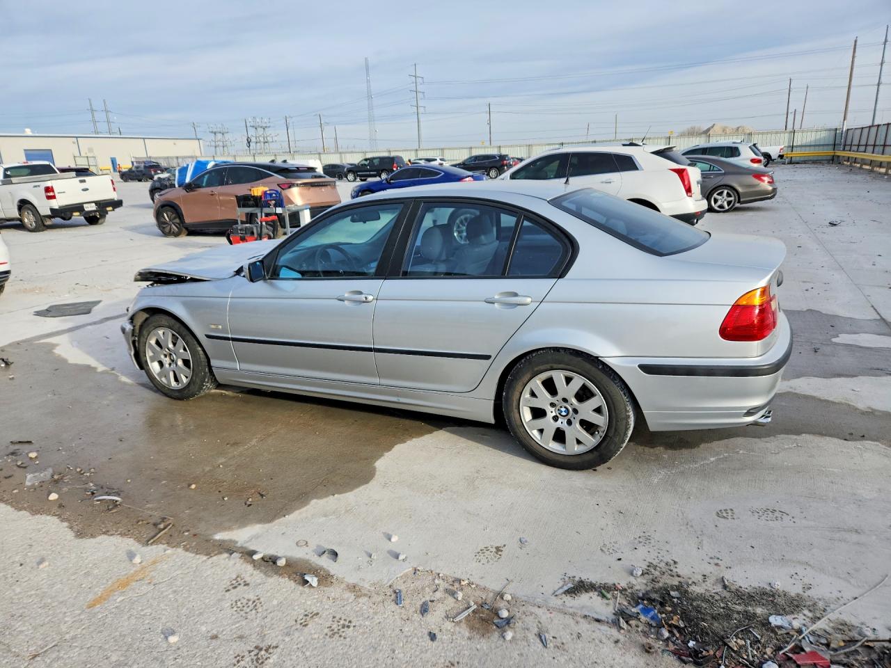 2000 Bmw 323 I Silver vin: WBAAM3345YKC67370