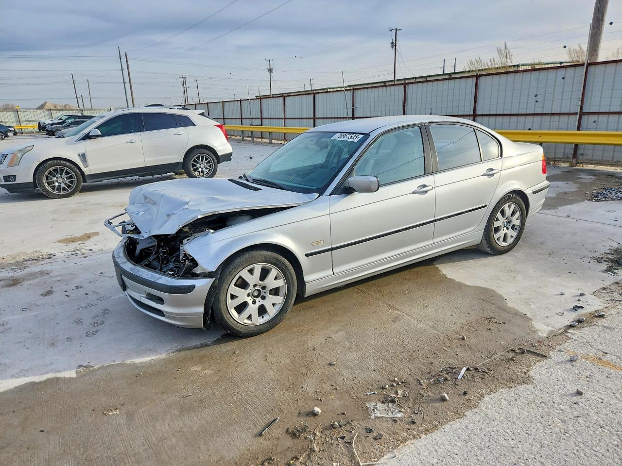2000 Bmw 323 I Silver vin: WBAAM3345YKC67370