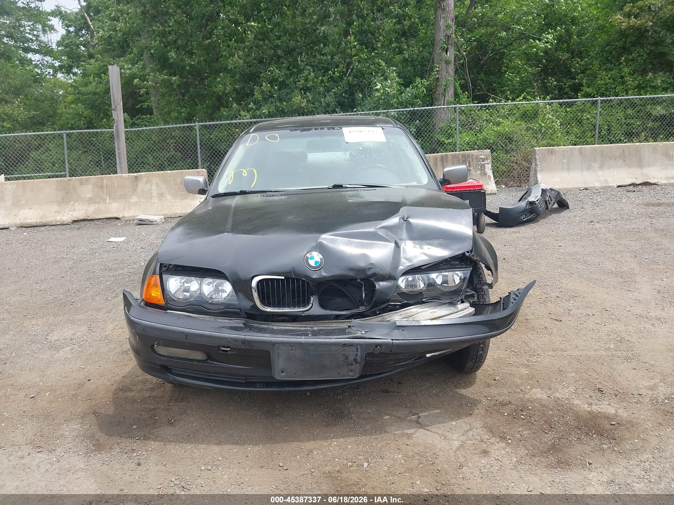 1999 Bmw 328i   Black vin: WBAAM5330XFR09002