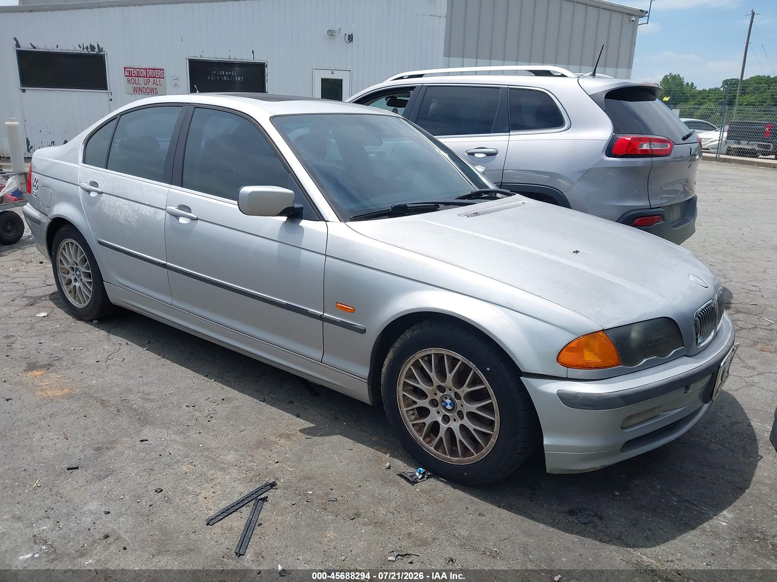 2000 Bmw 328i   Gray vin: WBAAM5332YFR15191