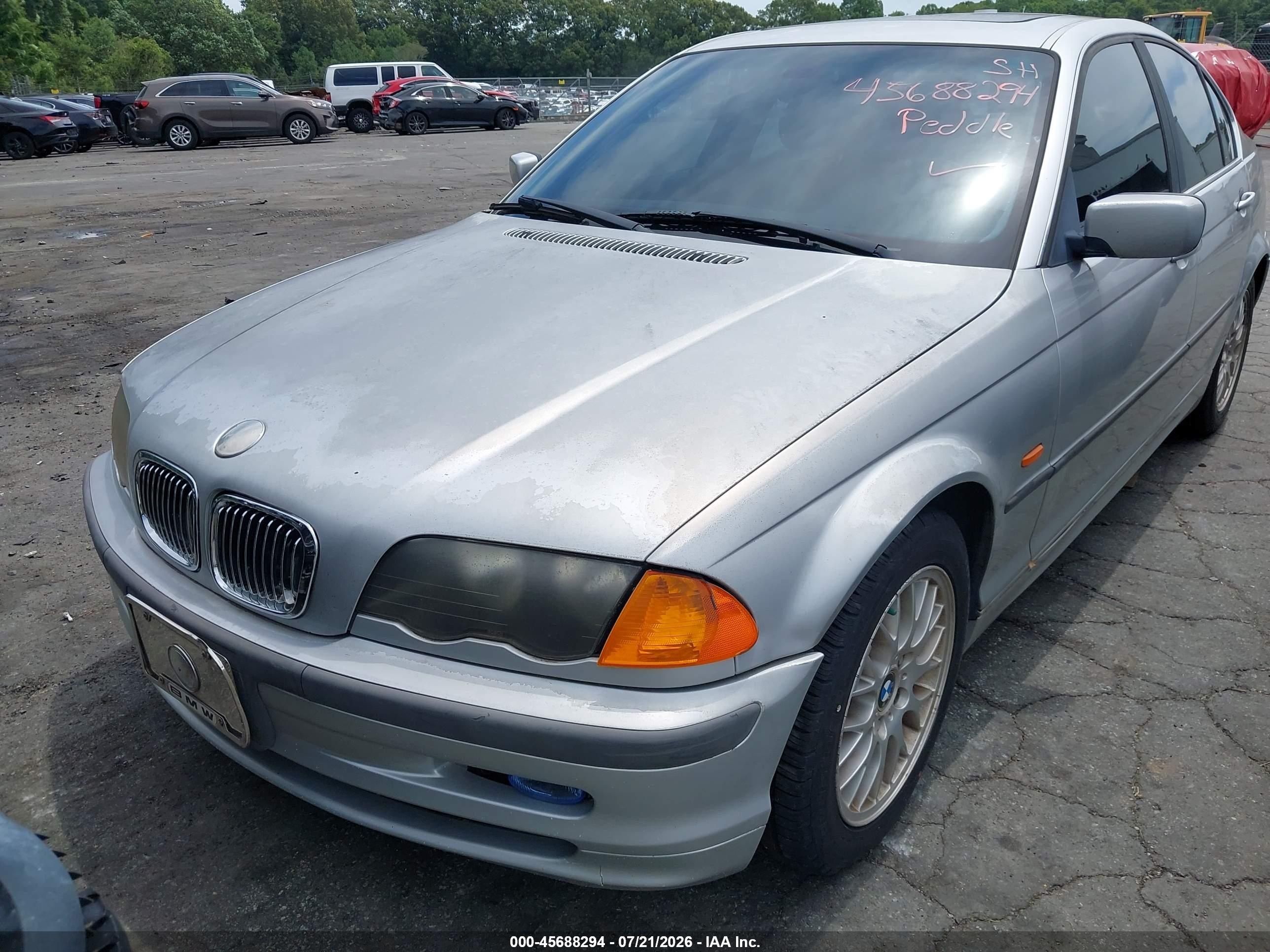 2000 Bmw 328i   Gray vin: WBAAM5332YFR15191