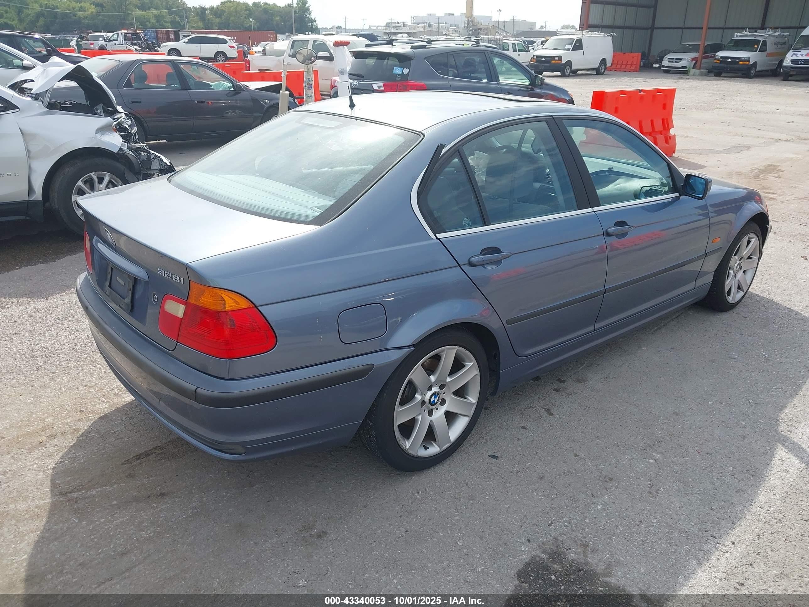 1999 Bmw 328i   Light Blue vin: WBAAM533XXEJ40062