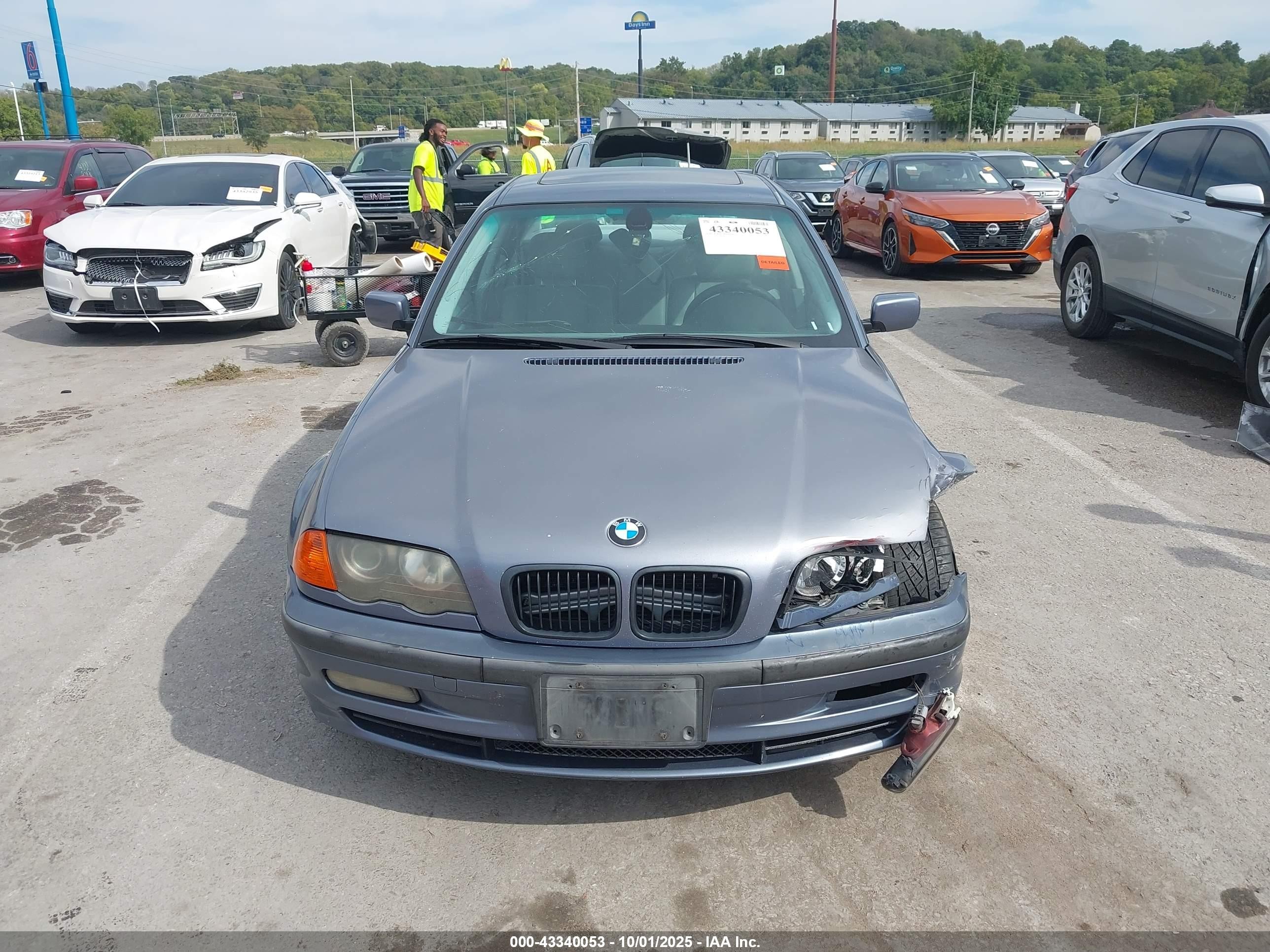 1999 Bmw 328i   Light Blue vin: WBAAM533XXEJ40062