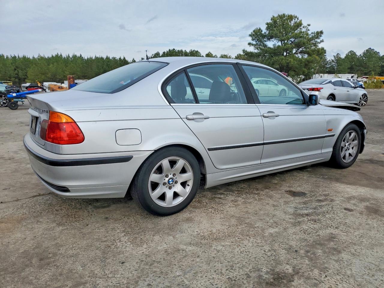 2000 Bmw 328 I Silver vin: WBAAM5348YEJ42354
