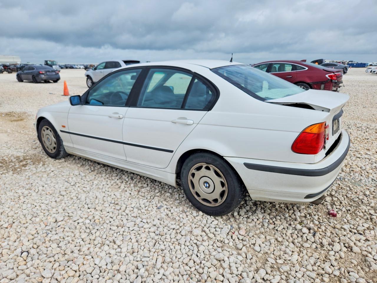 2000 Bmw 323 I White vin: WBAAN3340YNC90129