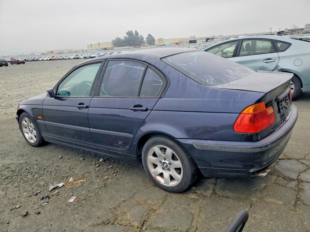 2001 Bmw Motorrad 325 I Blue vin: WBAAN37401ND48742
