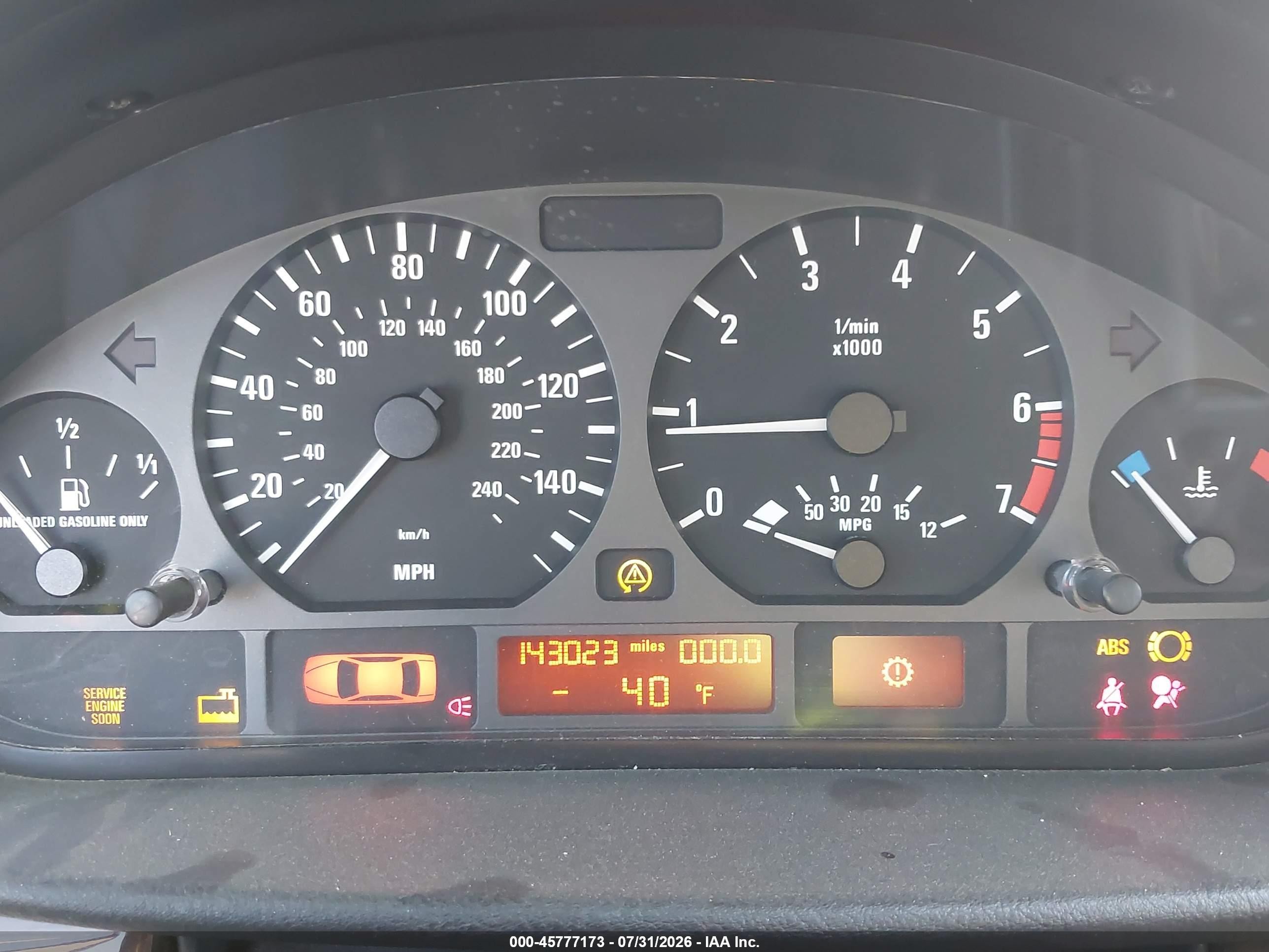 2000 Bmw 323it   Silver vin: WBAAR3343YJM01801