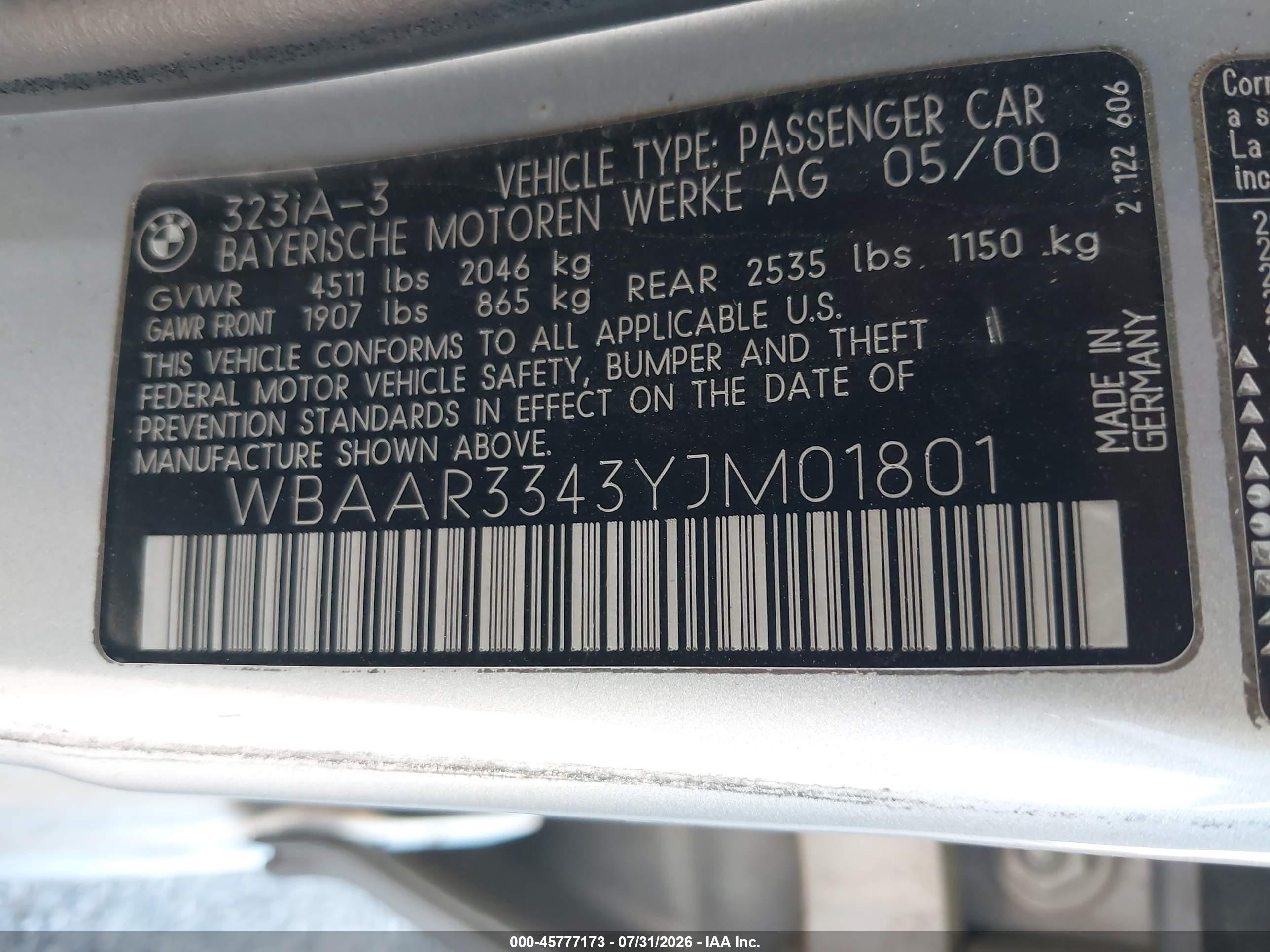 2000 Bmw 323it   Silver vin: WBAAR3343YJM01801
