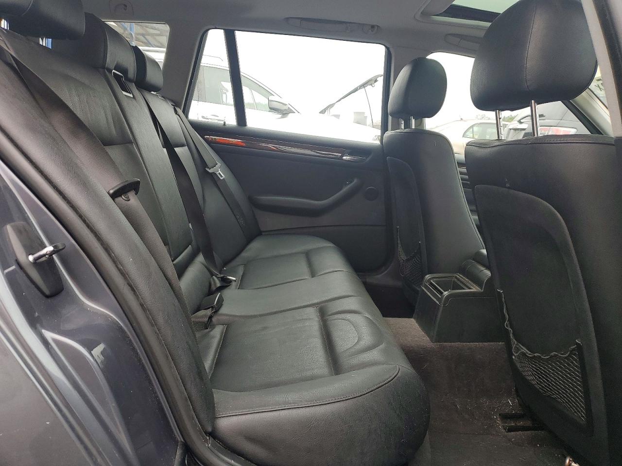 2013 Bmw 323 I Gray vin: WBAAR3349YJM02855