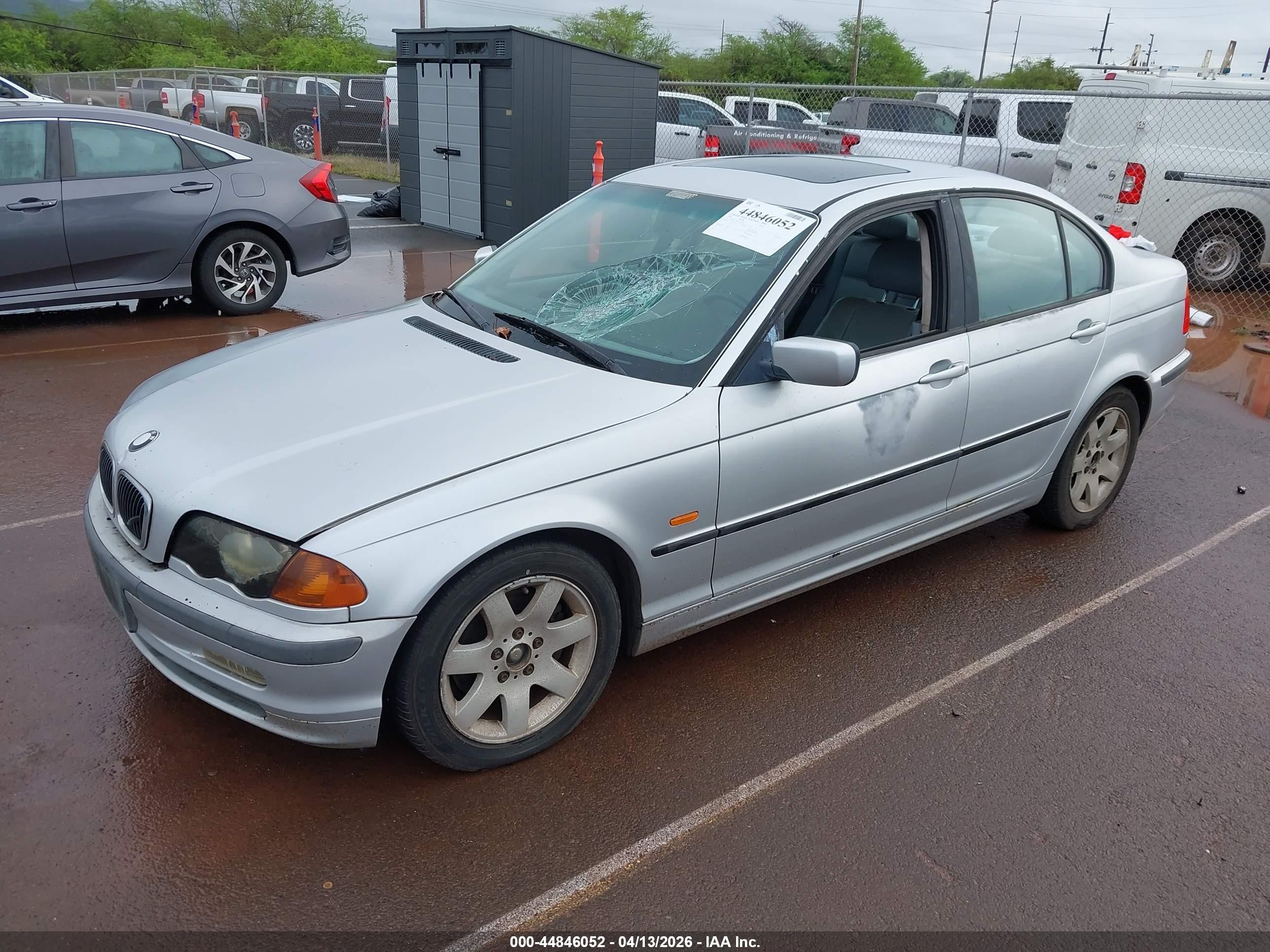 2001 Bmw 325i   Silver vin: WBAAV33401FU89792