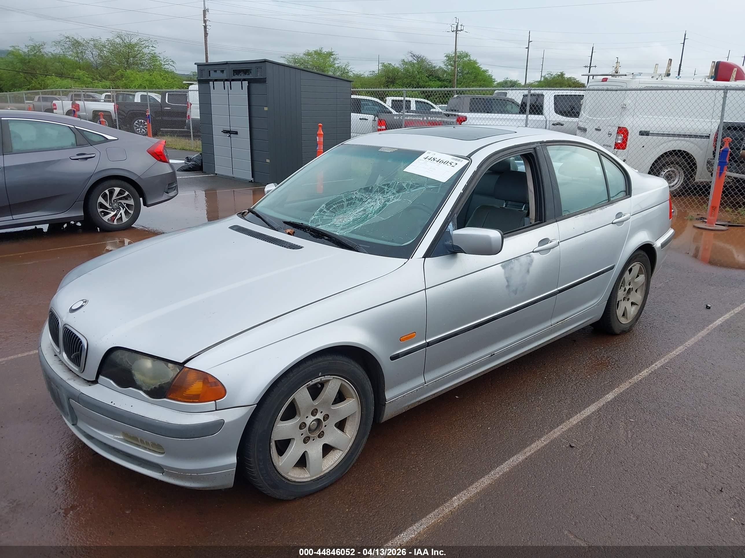 2001 Bmw 325i   Silver vin: WBAAV33401FU89792