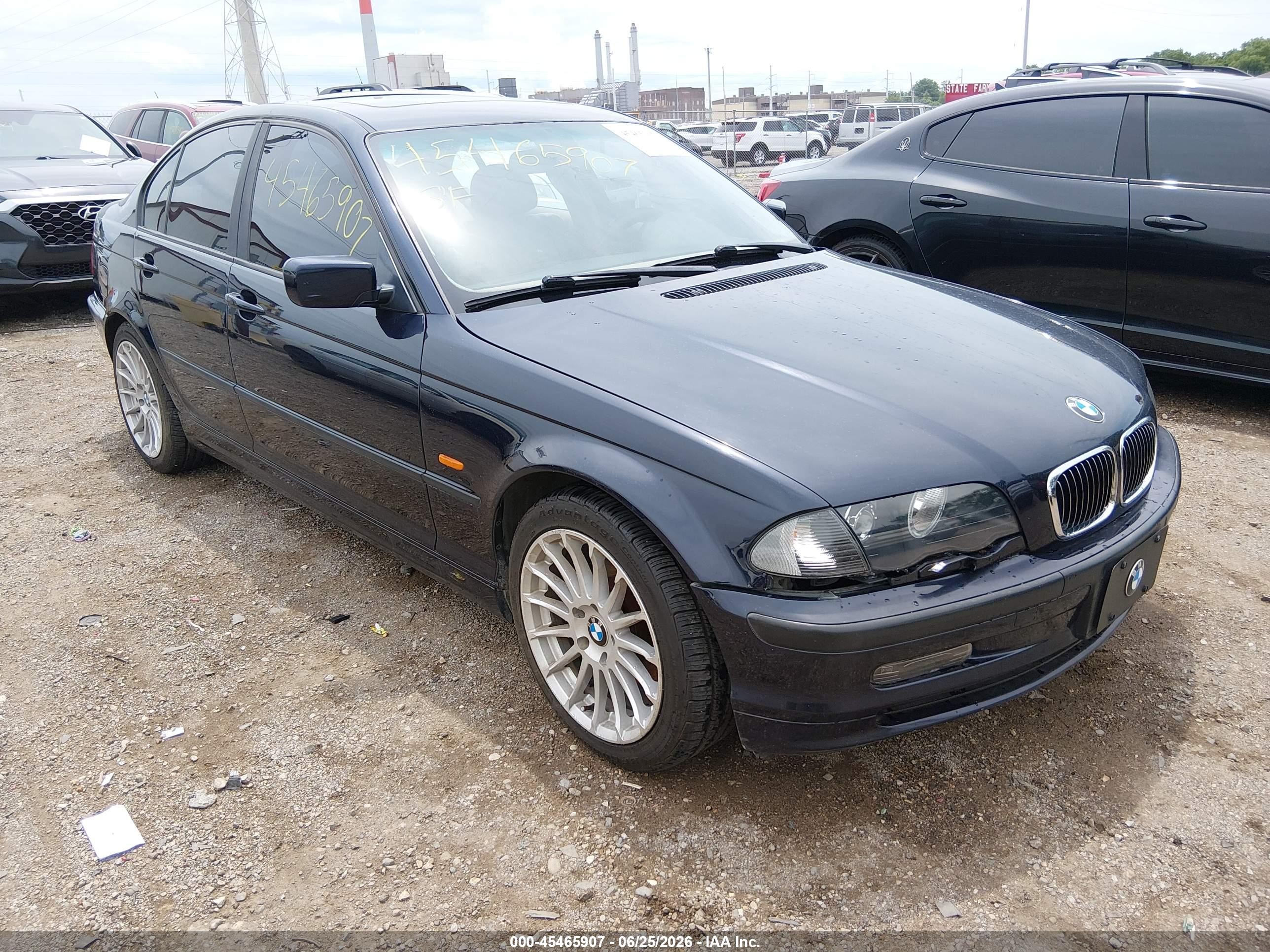 2001 Bmw 325i   Dark Blue vin: WBAAV33431FU98129