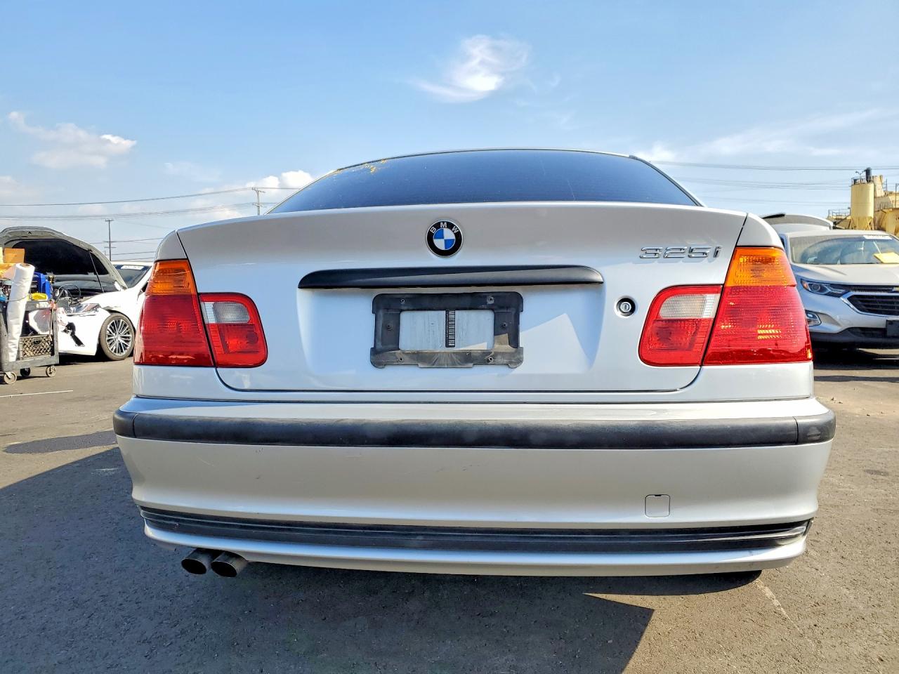 2001 Bmw 325 I Silver vin: WBAAV33481FU81505