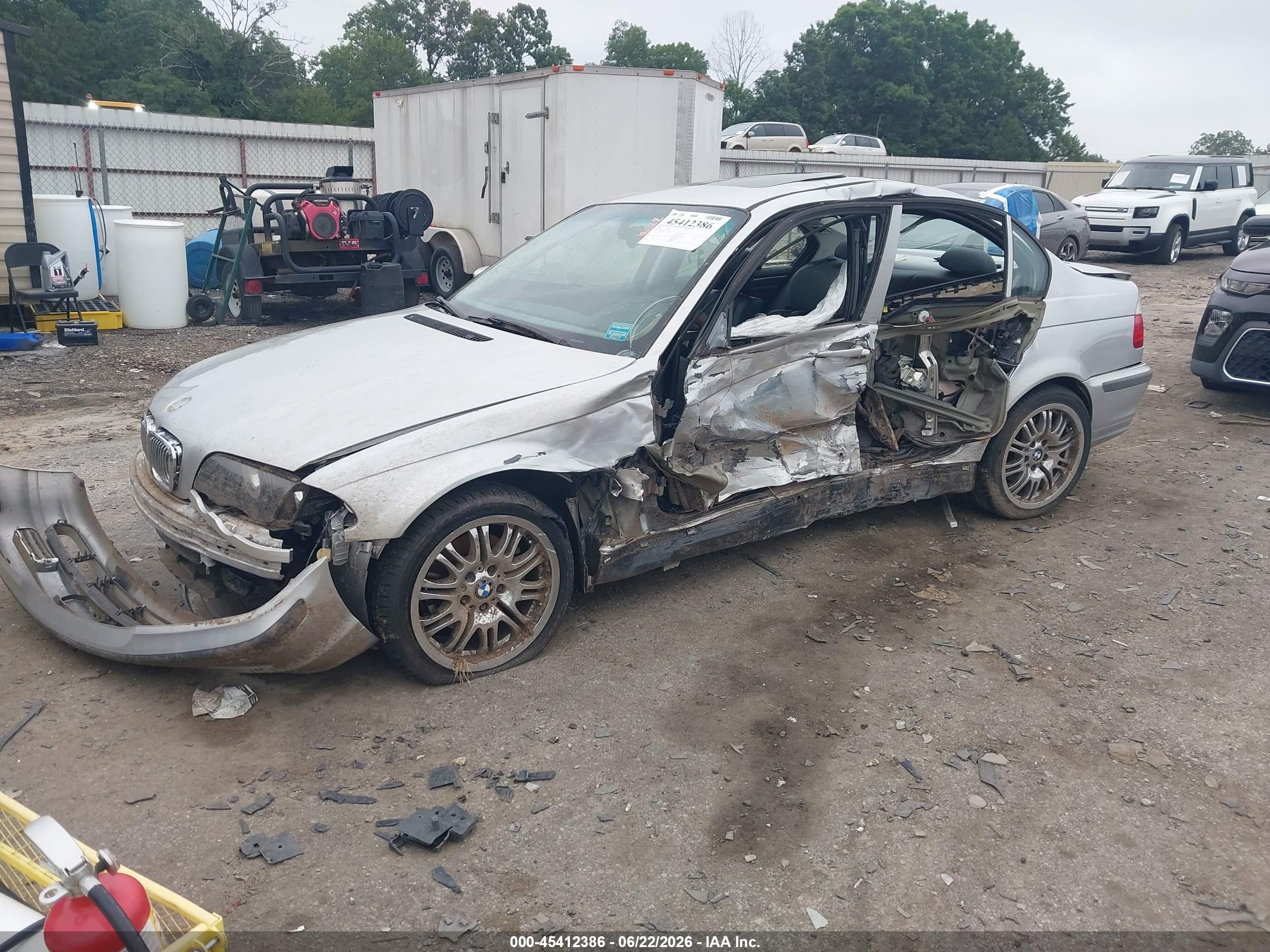 2001 Bmw 325i   Silver vin: WBAAV33491FV01972
