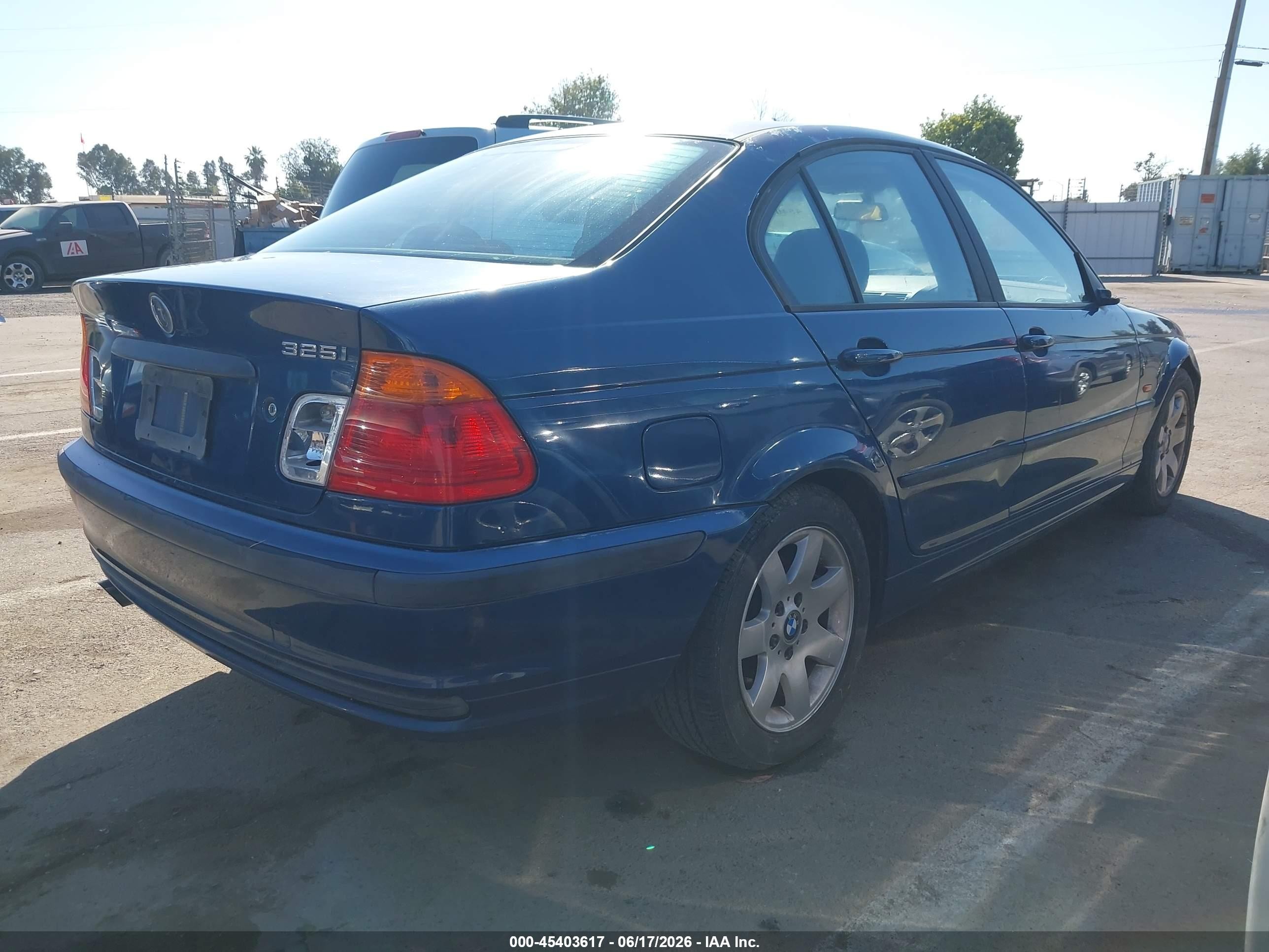 2001 Bmw 325i   Blue vin: WBAAV334X1FV04735