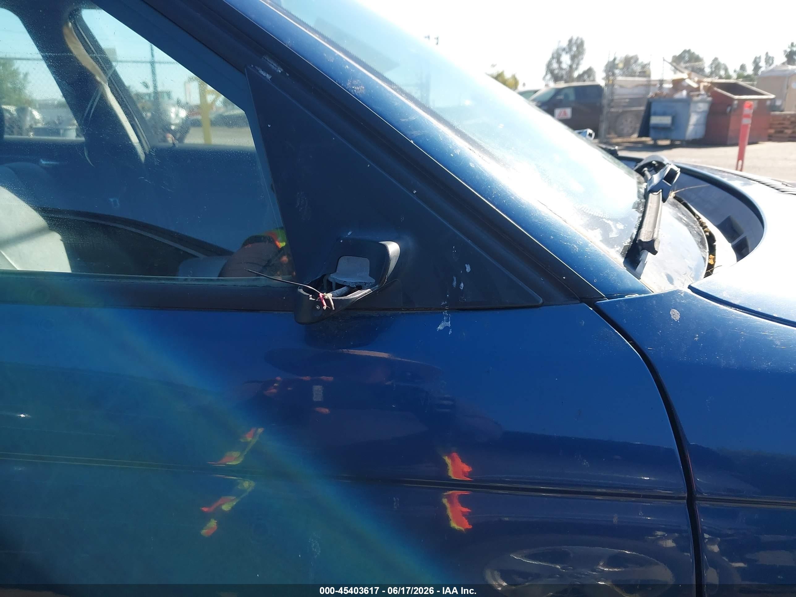 2001 Bmw 325i   Blue vin: WBAAV334X1FV04735