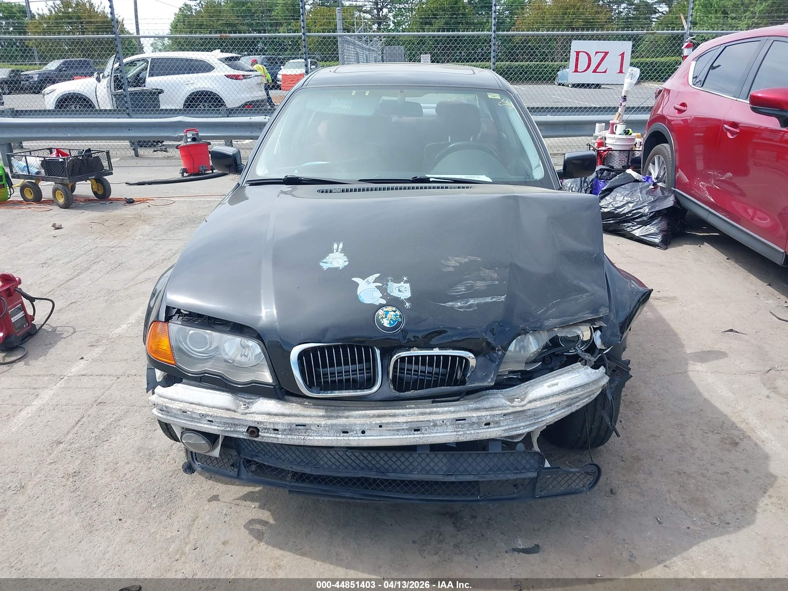 2001 Bmw 330i   Black vin: WBAAV53401JR80033