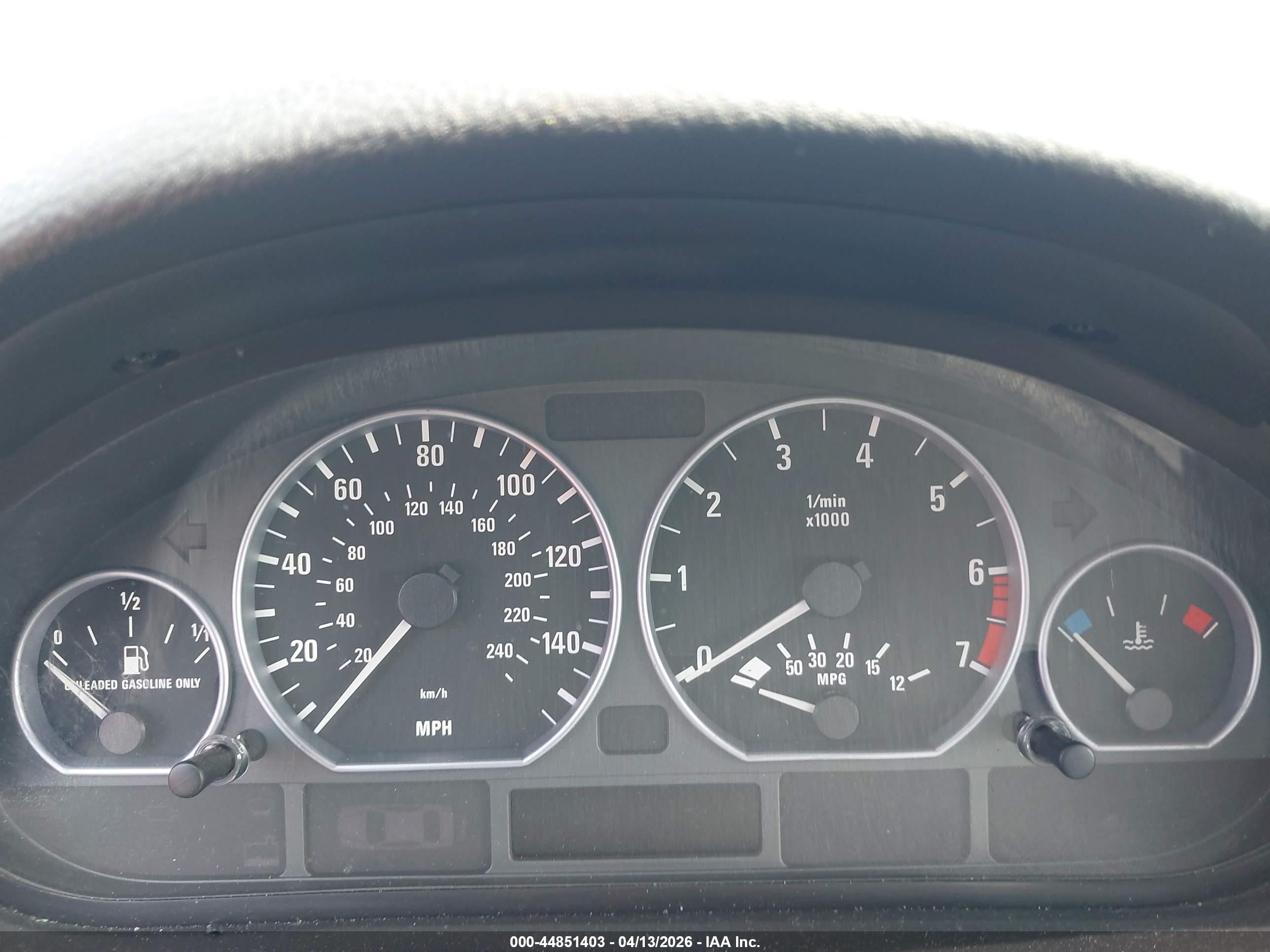2001 Bmw 330i   Black vin: WBAAV53401JR80033