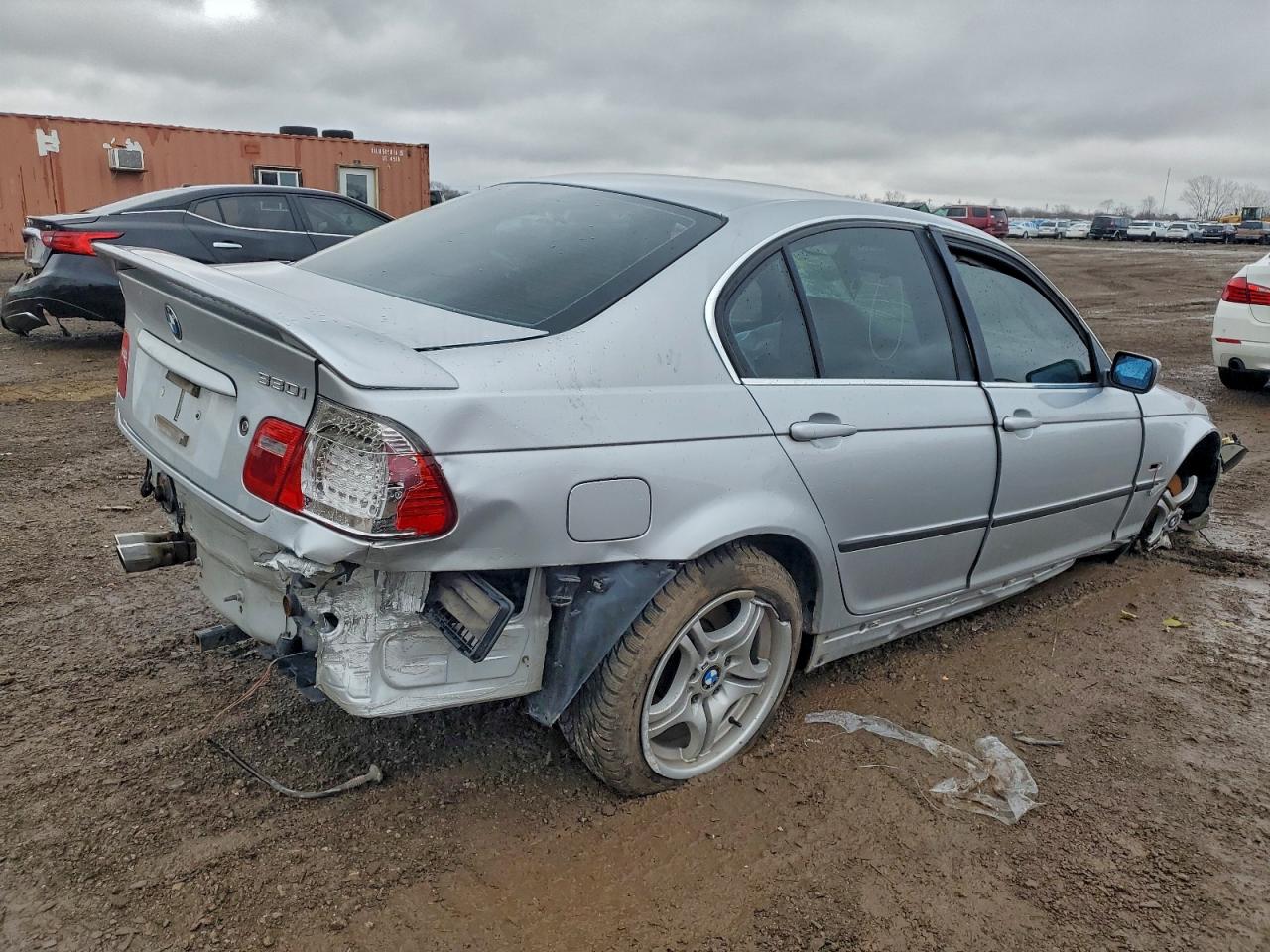 2001 Bmw 330 I White vin: WBAAV53411FT01681
