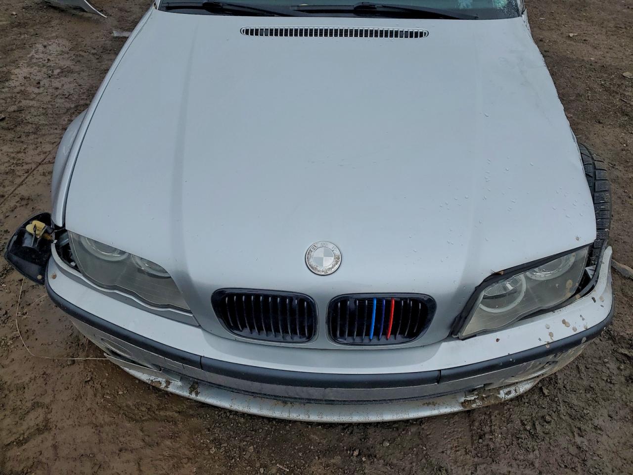 2001 Bmw 330 I White vin: WBAAV53411FT01681