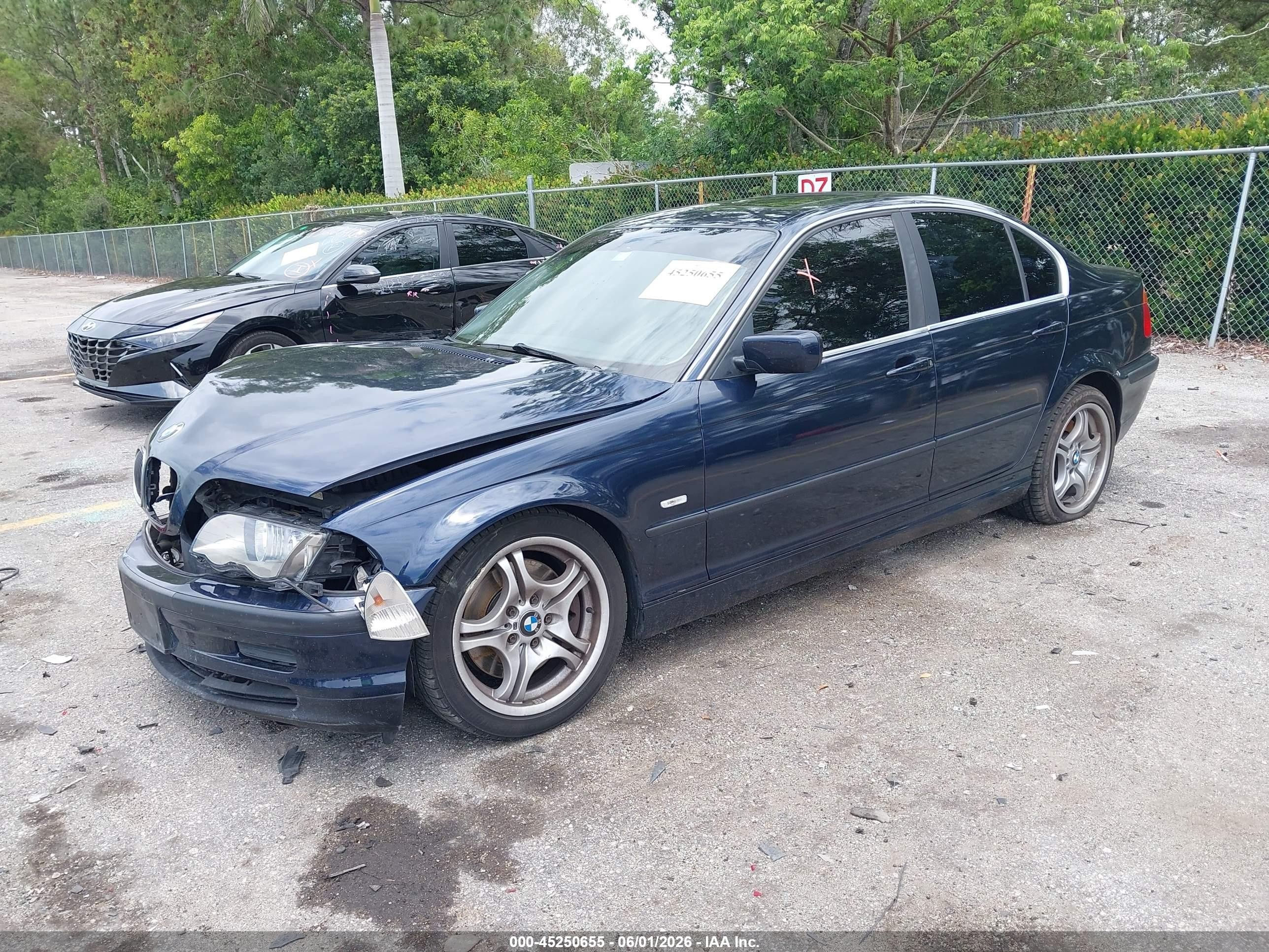 2001 Bmw 330i Blue vin: WBAAV53431FT00970