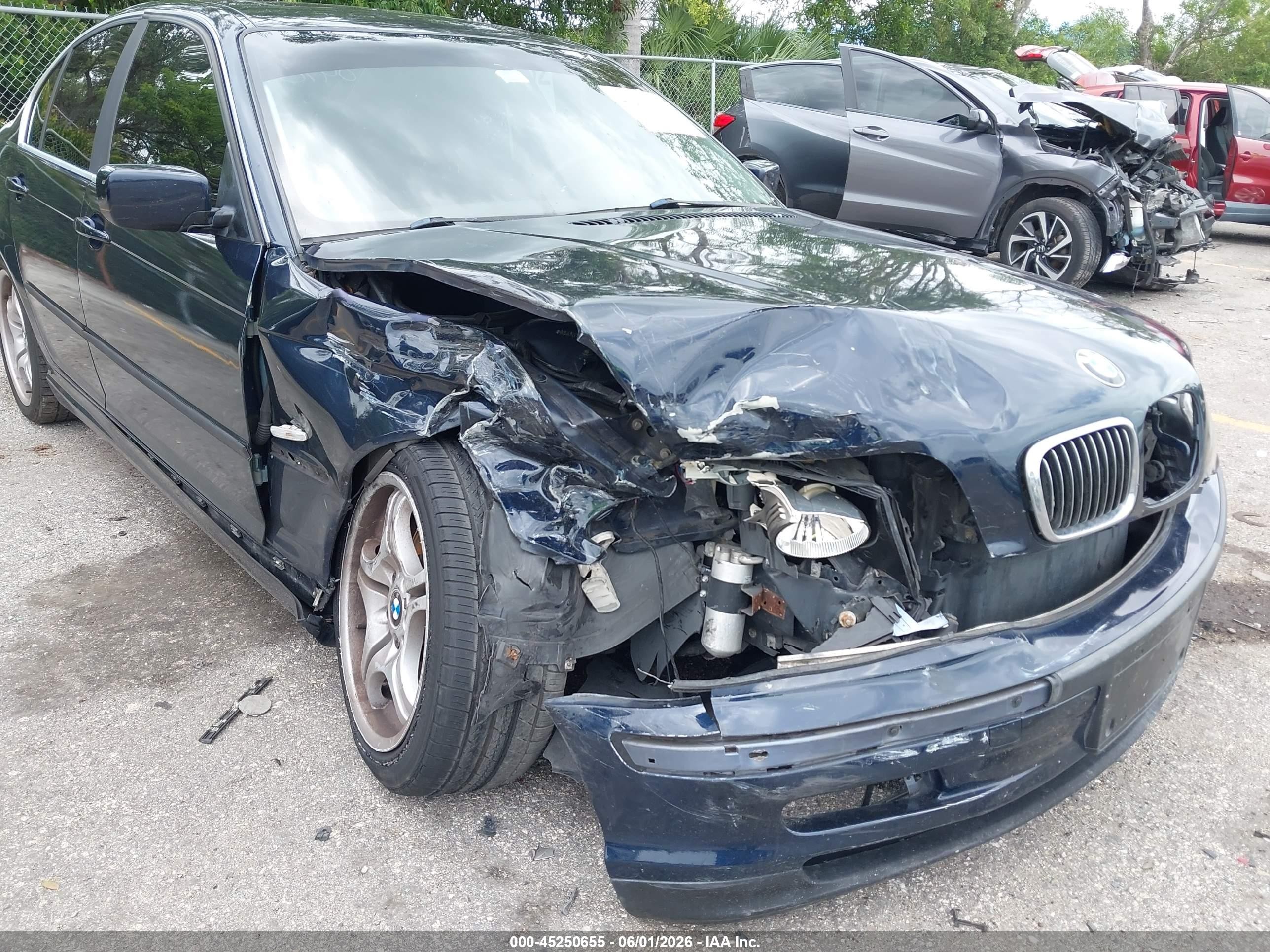 2001 Bmw 330i Blue vin: WBAAV53431FT00970